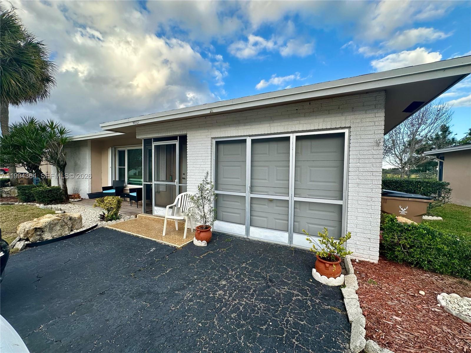 Crystal Lake 4Th Sec