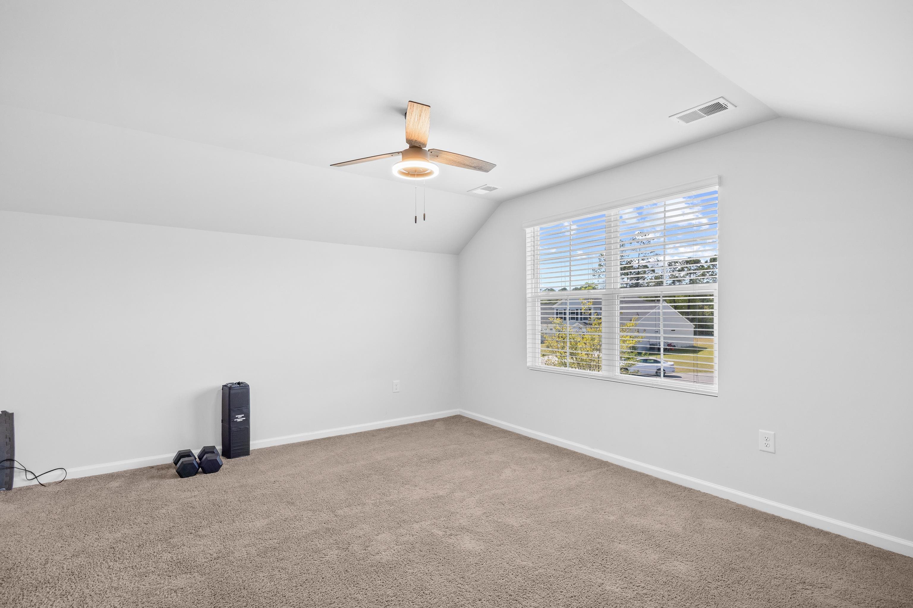 2608682 | Photo 31