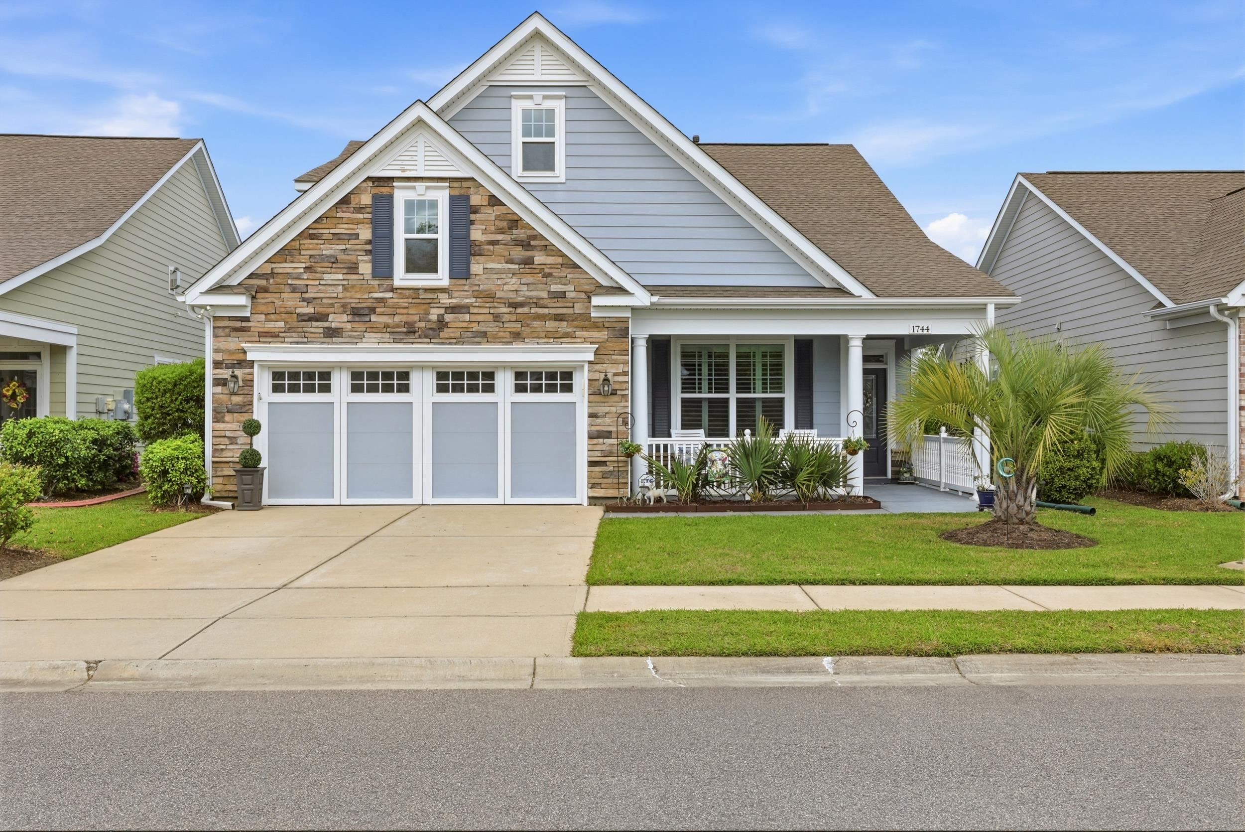 1744 Suncrest Dr. Myrtle Beach, SC 29577