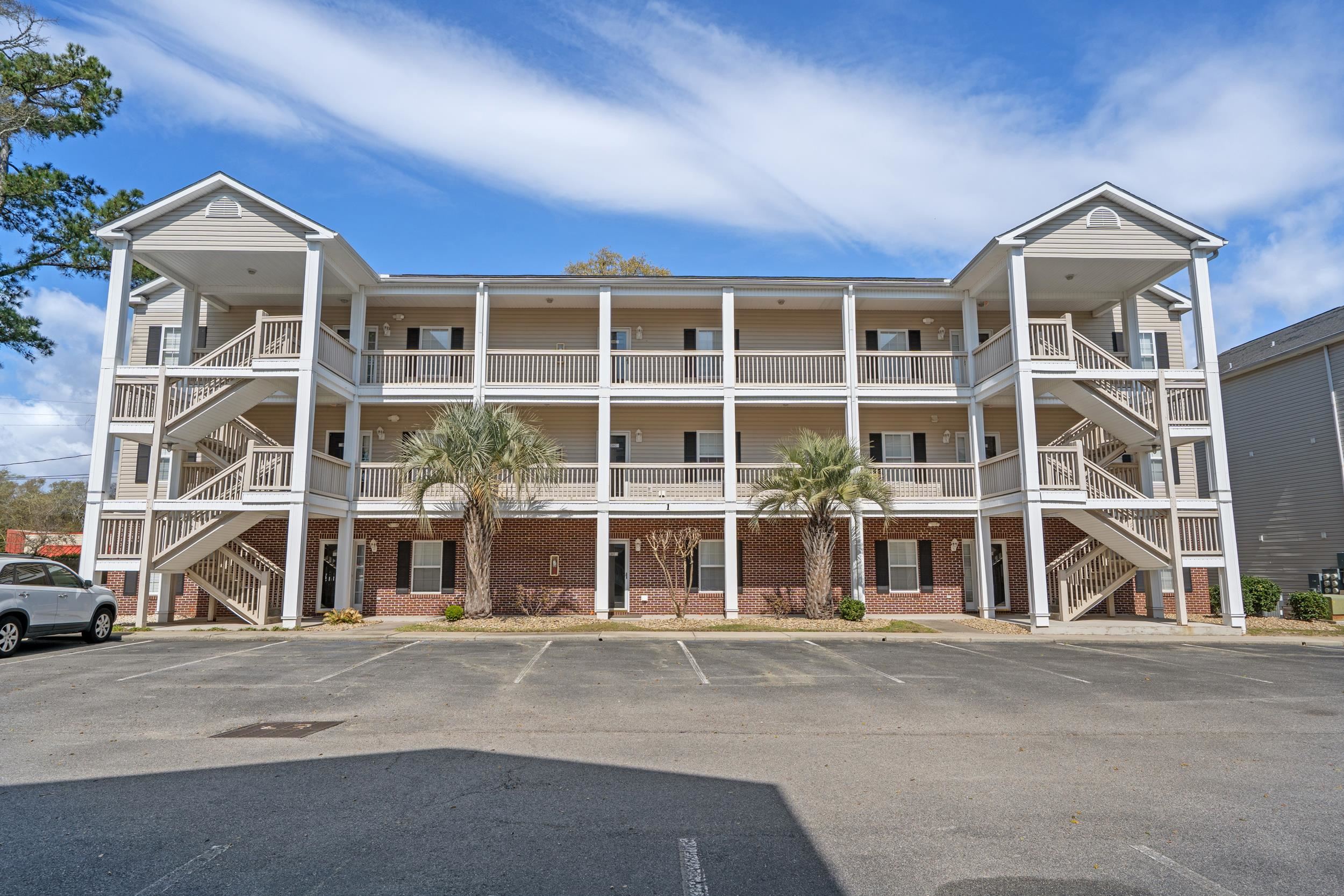 1058 Sea Mountain Hwy. UNIT #202 North Myrtle Beach, SC 29582