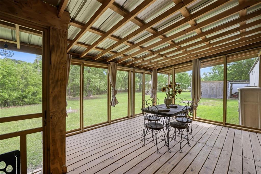 Homes for sale in Springfield, LA | 16520 Pine Ln, Springfield, LA 70462 | MLS# 2551064