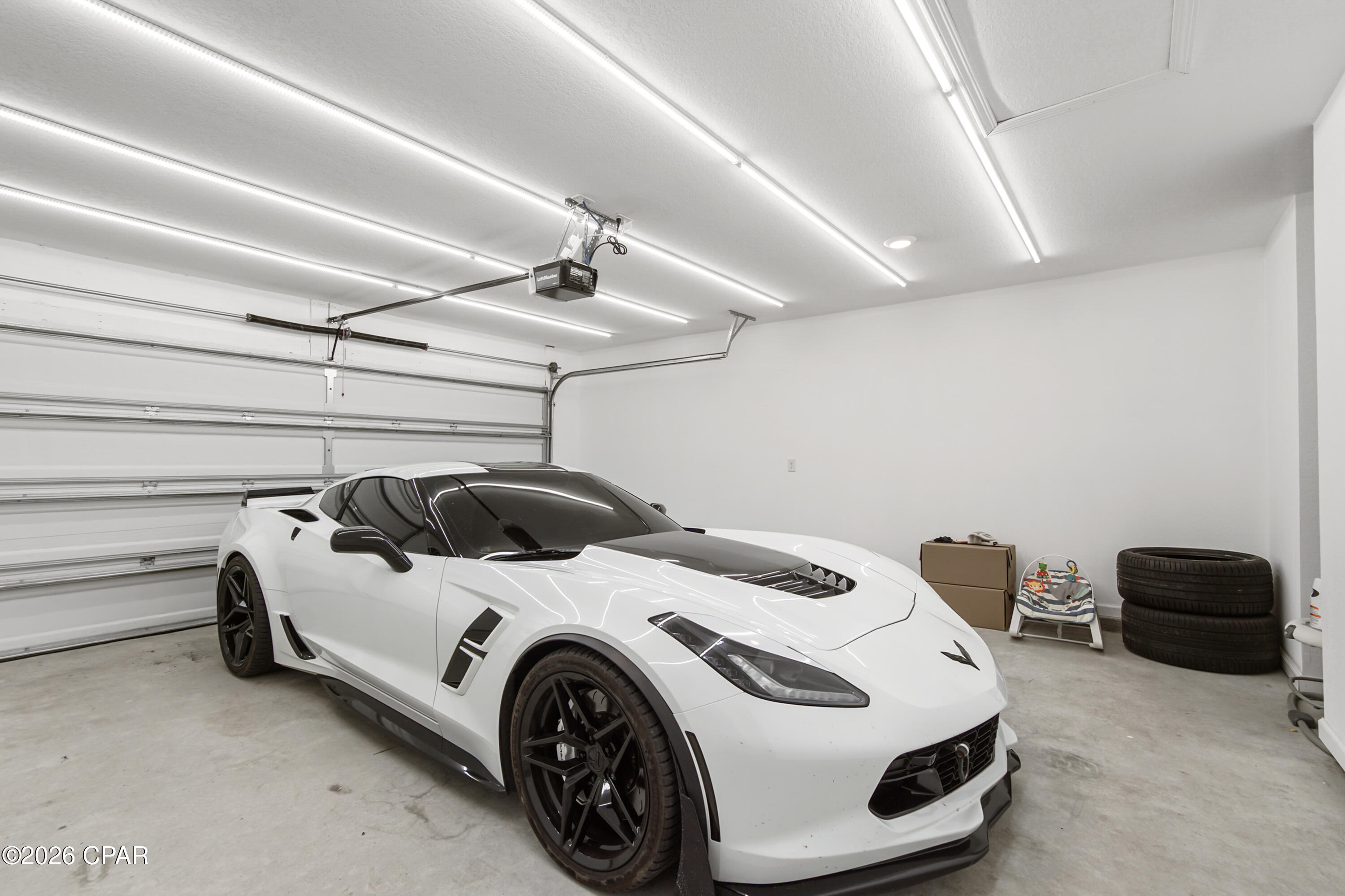 Image 21 For 3916 Whitehead Boulevard