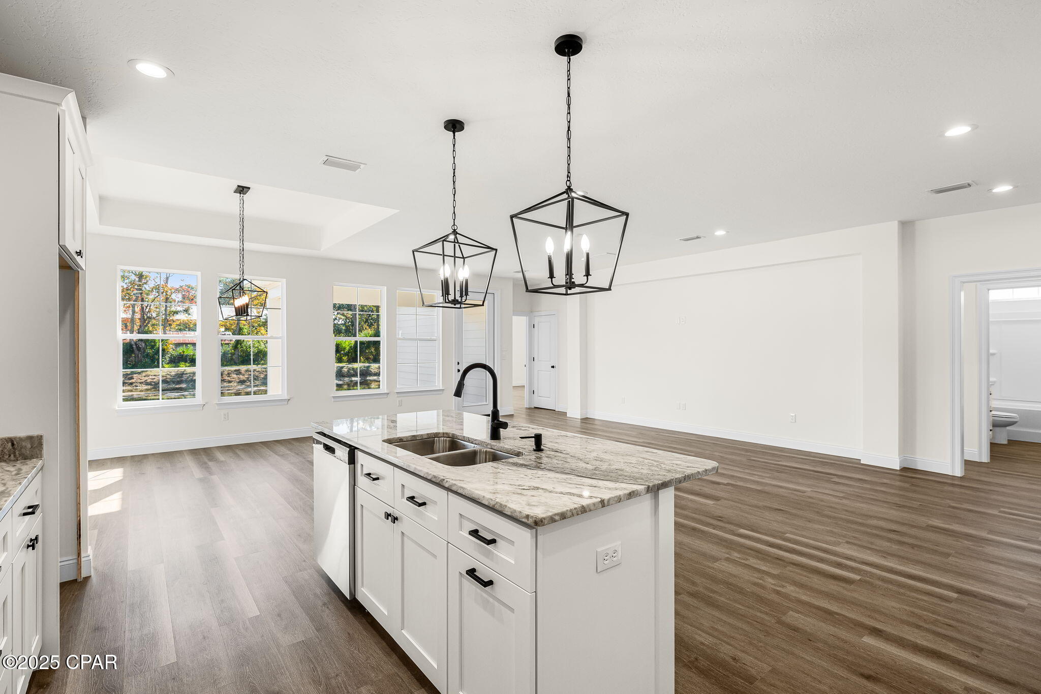 Image 8 For 9019 Laird Street