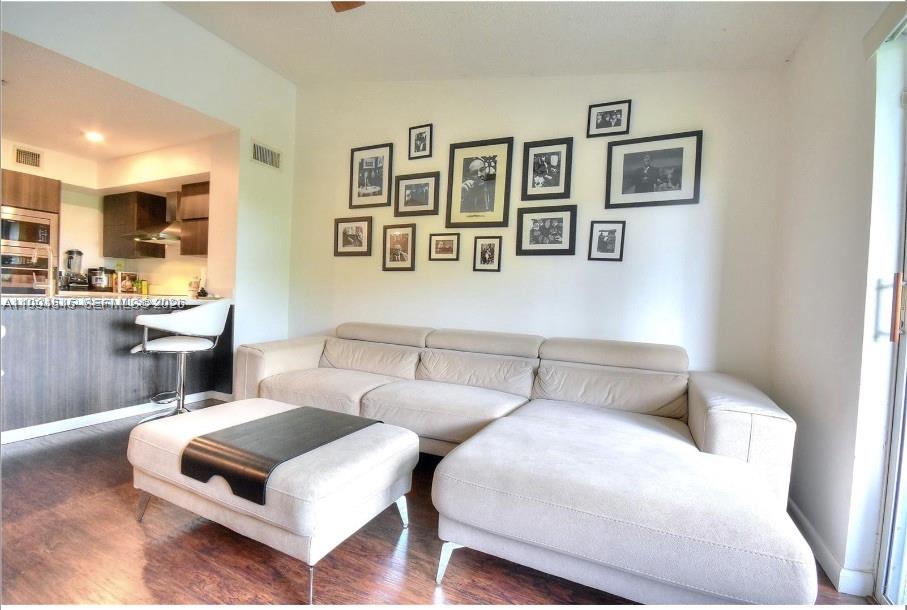 Property photo # 7