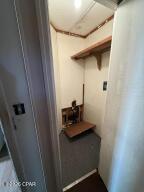 Image 22 For 460 Marten Lane