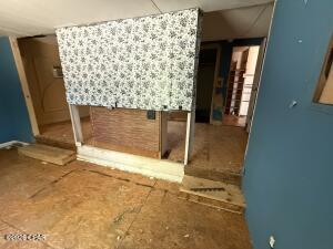 Image 44 For 460 Marten Lane