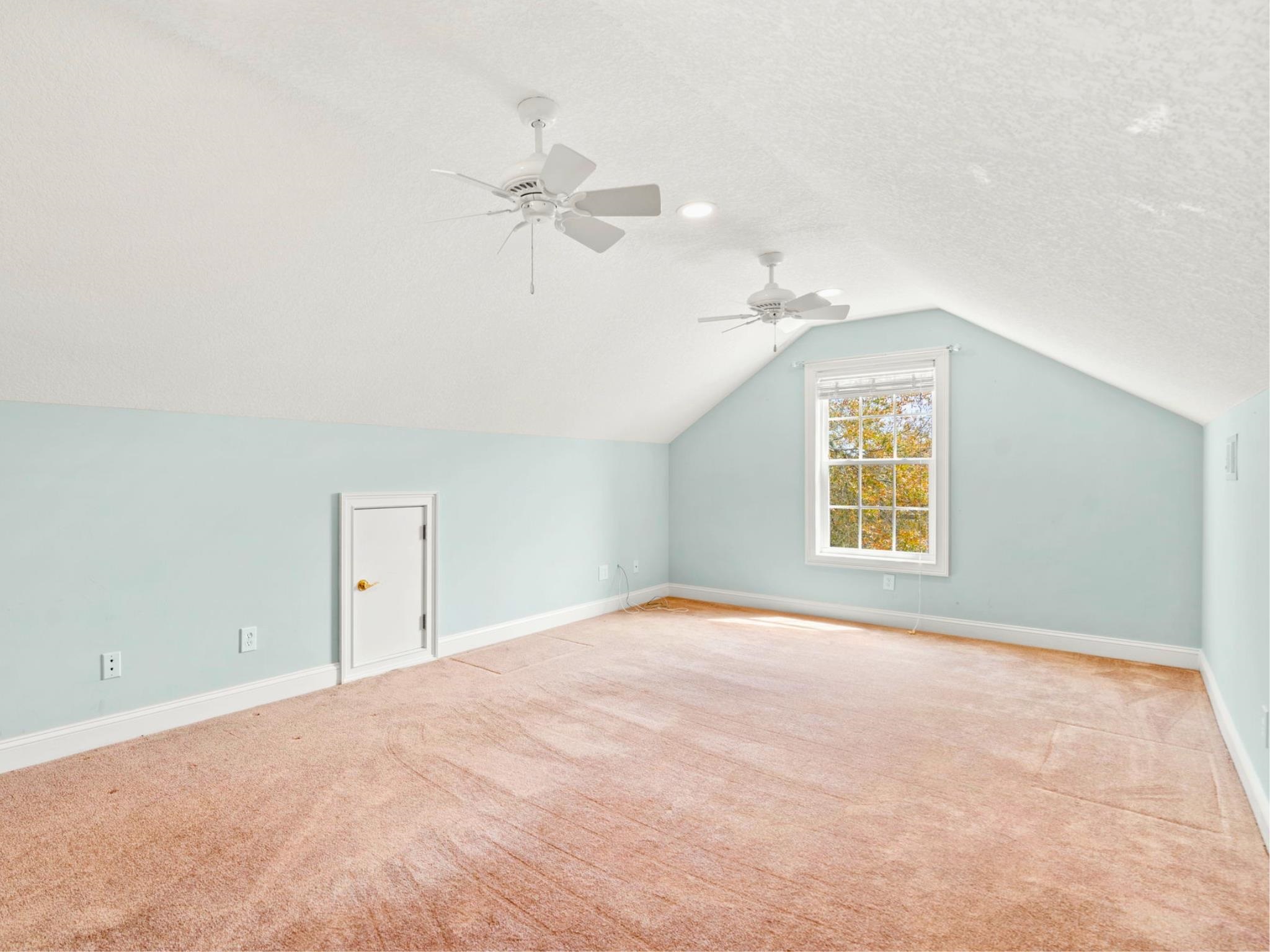 2608761 | Photo 26
