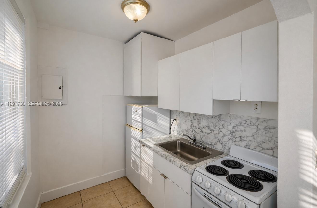 Bayshore Plaza Unit No 2