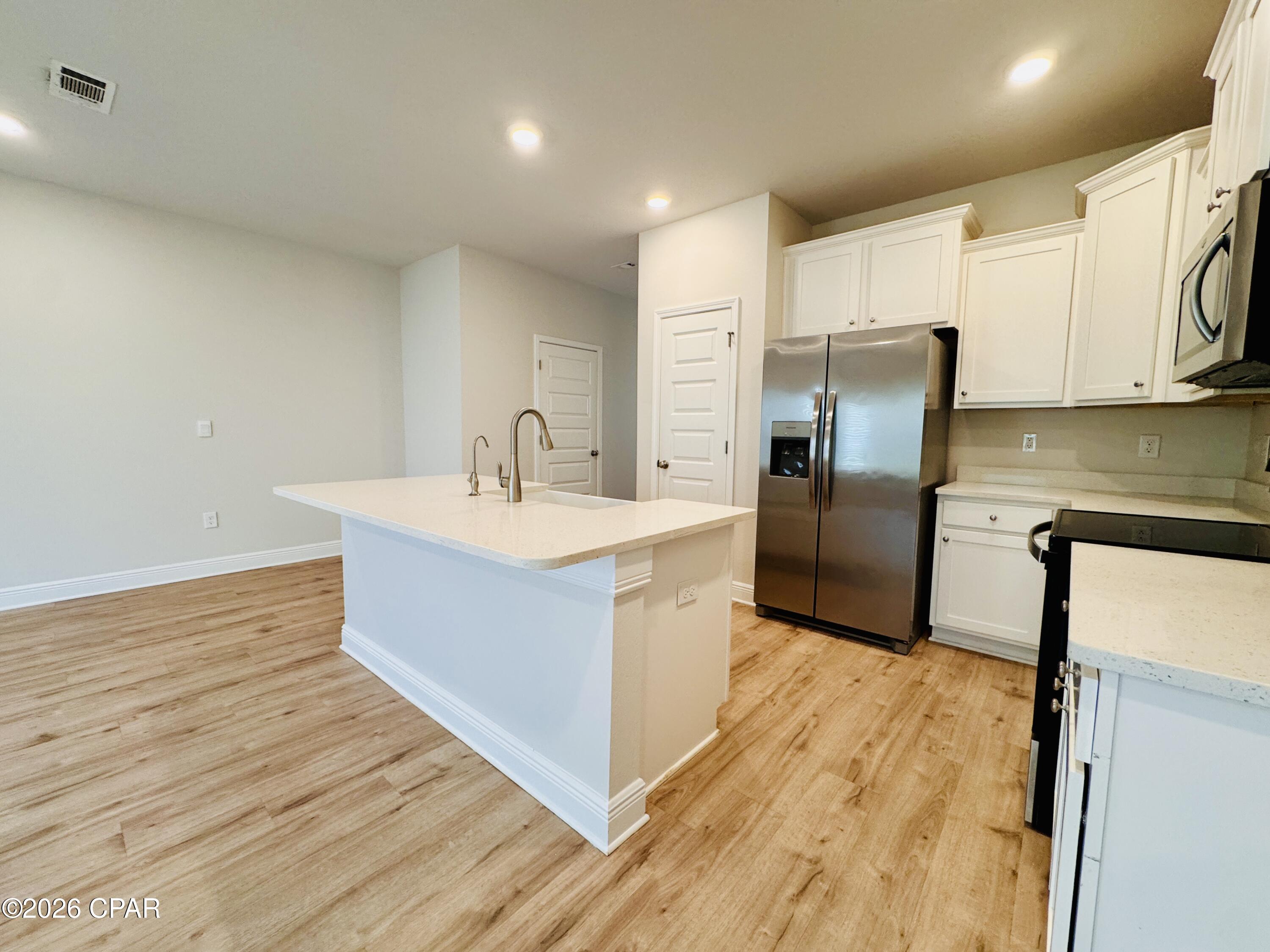 Image 9 For 10 Renea Cove