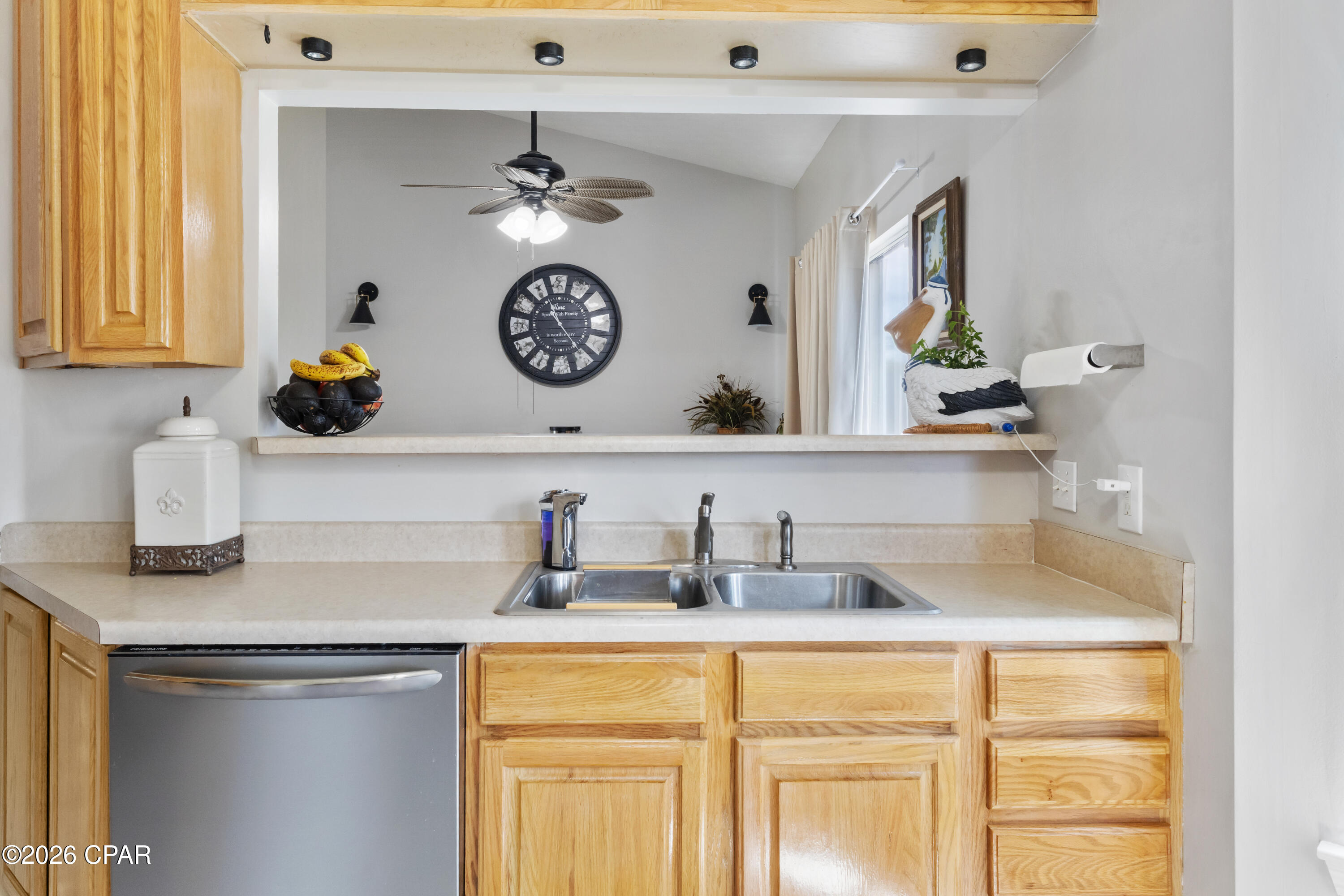 Image 11 For 7110 Maxwell Court