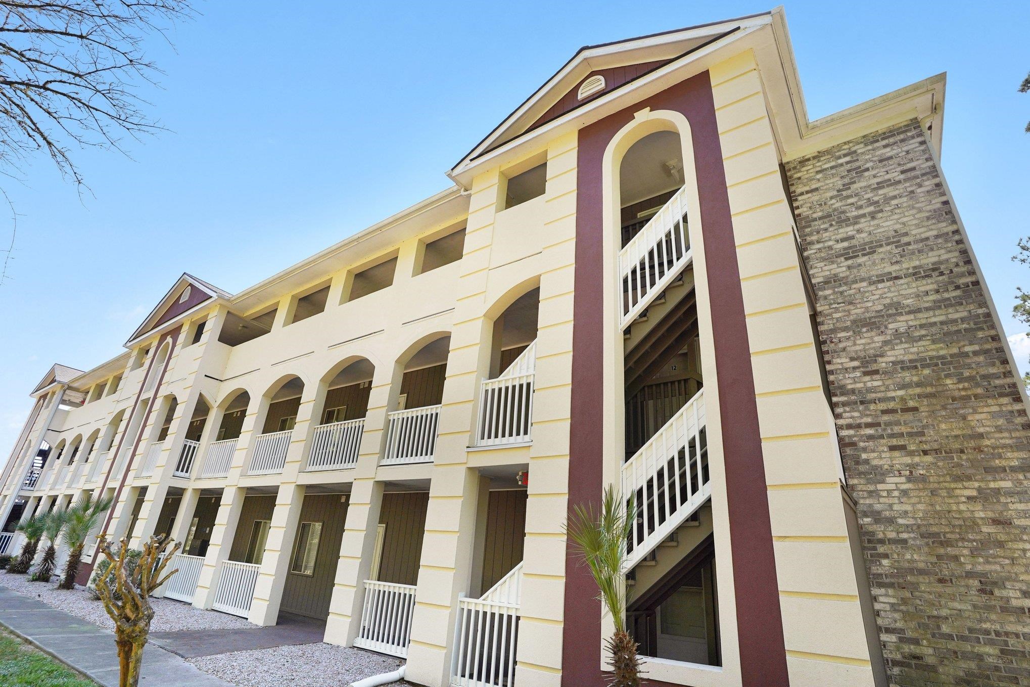 4506 W Harbour Ct. UNIT U-16 Little River, SC 29566