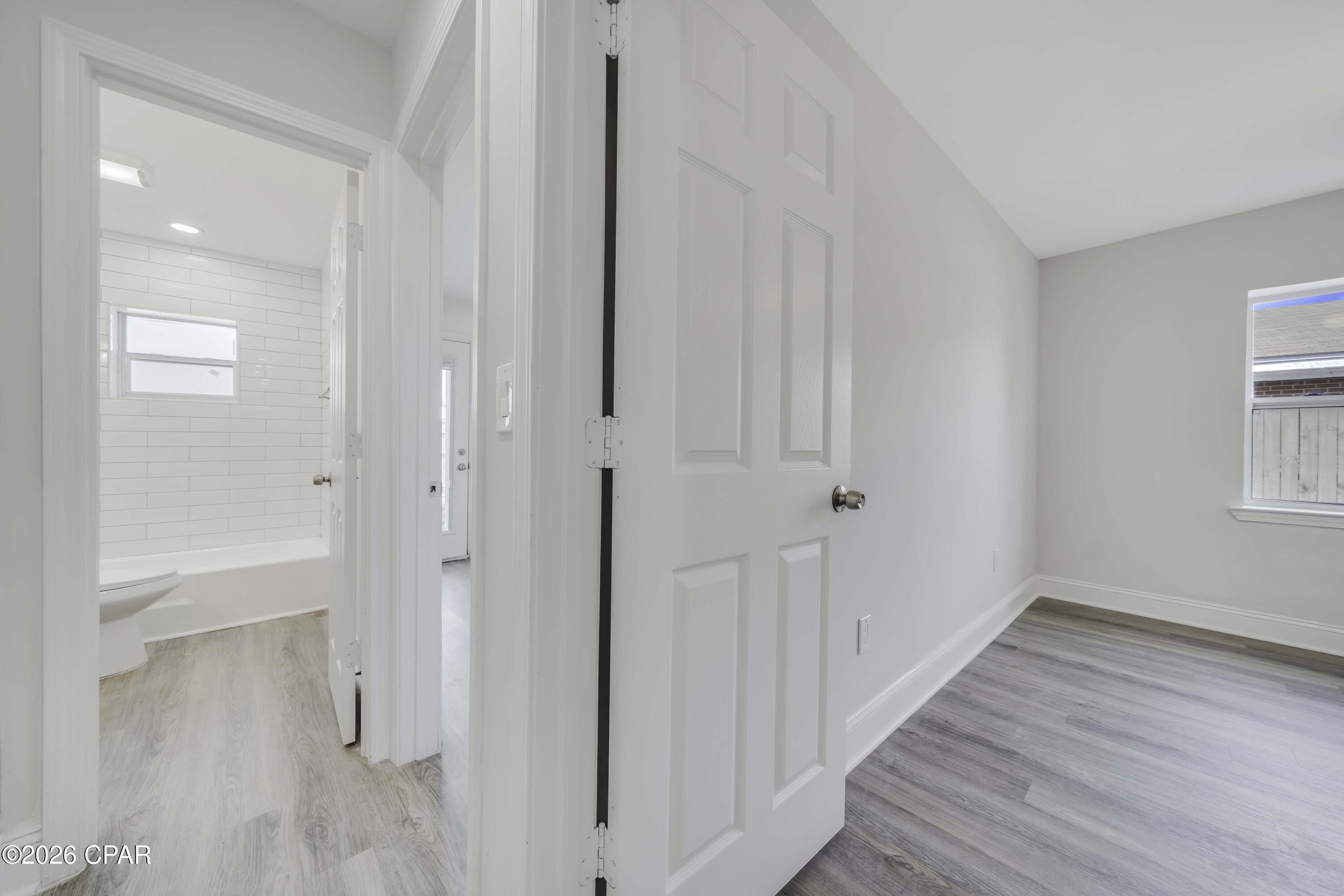 Image 17 For 3904 Ocean View Drive B