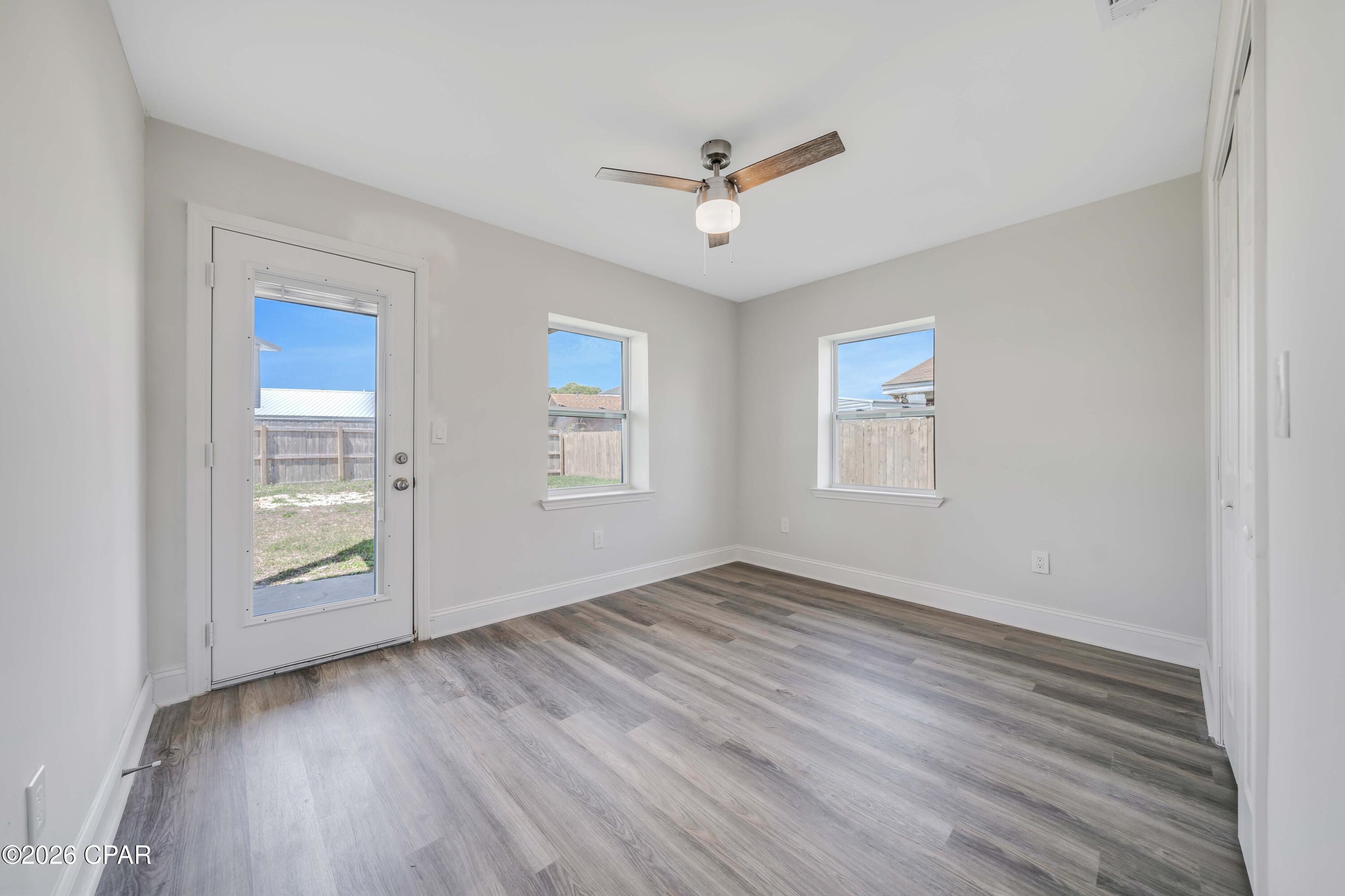 Image 8 For 3904 Ocean View Drive B