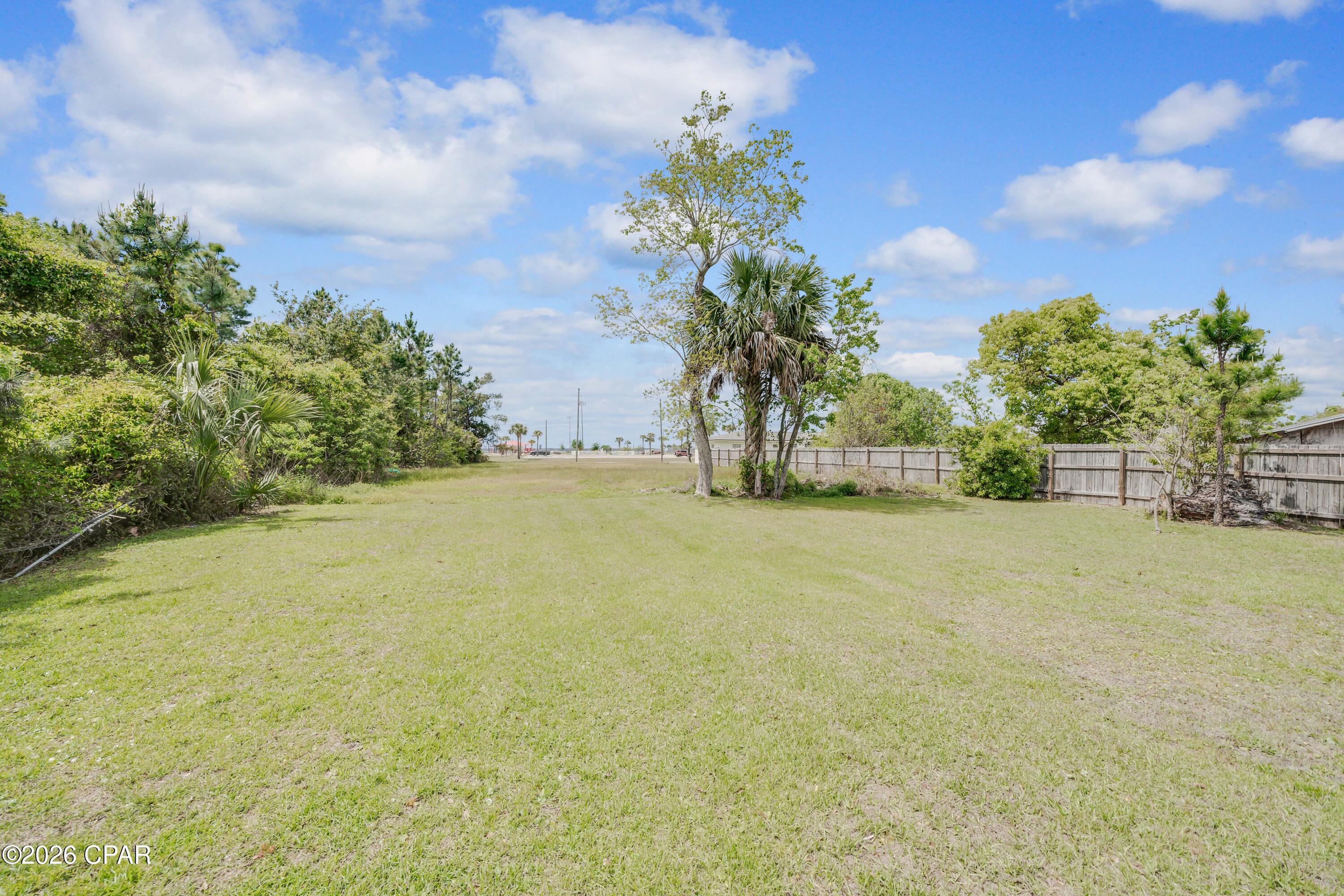 Image 24 For 404 Missouri Avenue