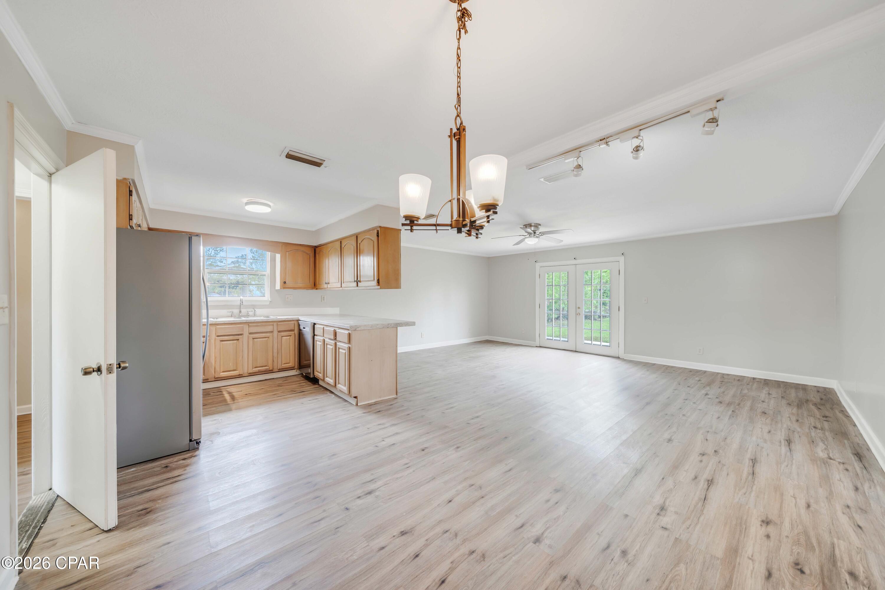 Image 5 For 404 Missouri Avenue