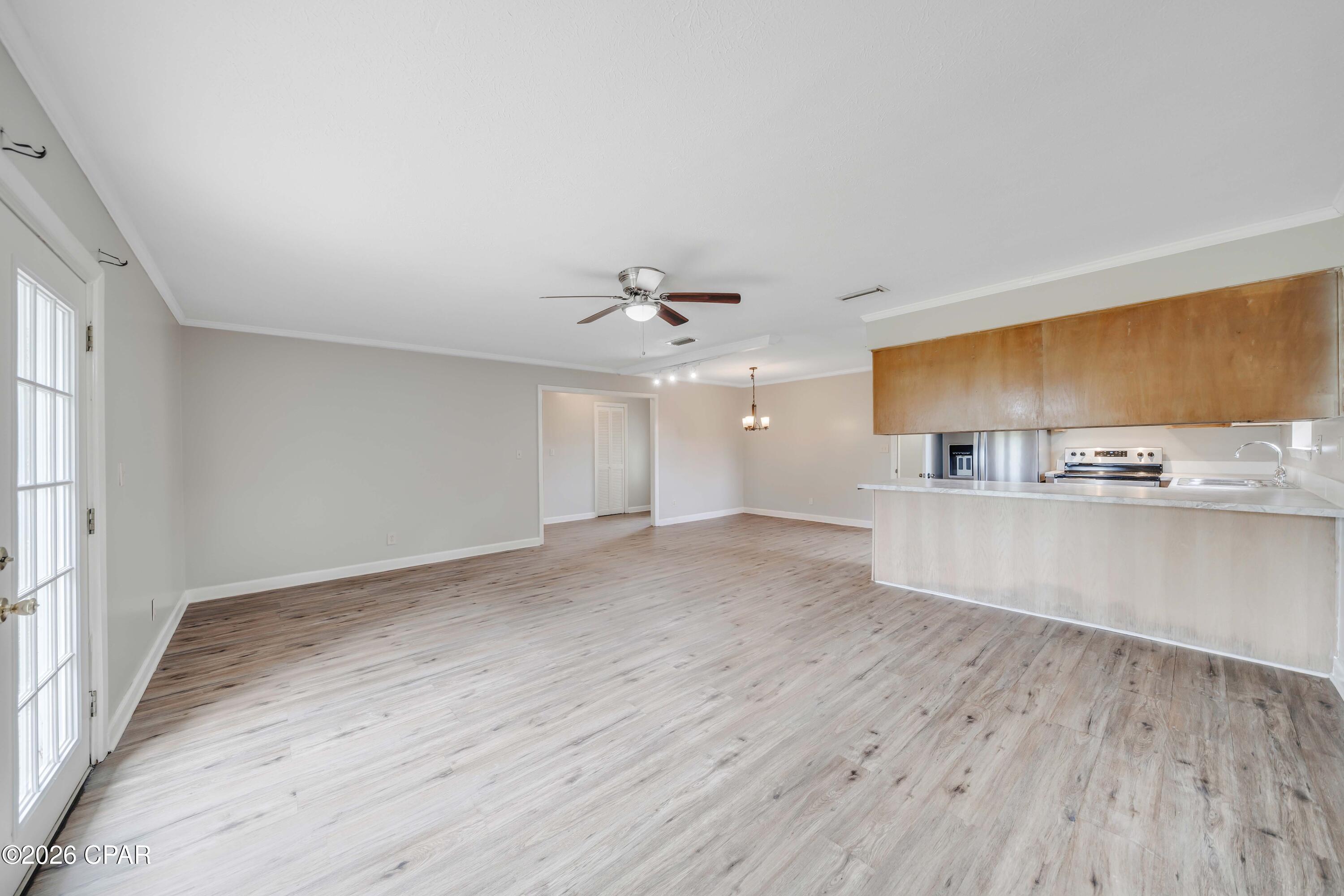 Image 7 For 404 Missouri Avenue