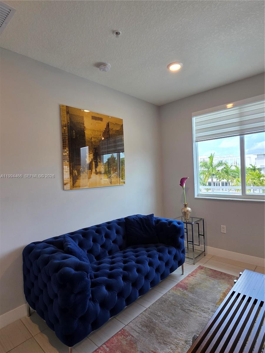 Landmark At Doral Condo N