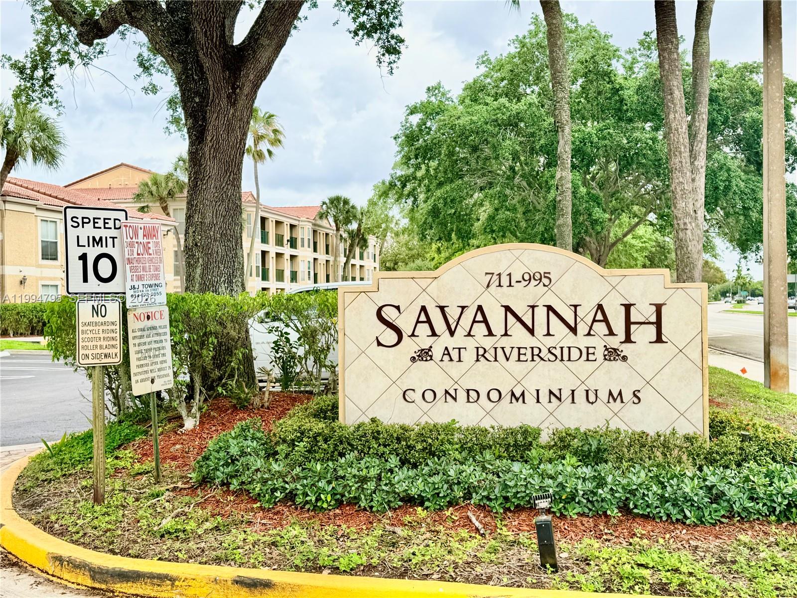 Savannah At Riverside Con