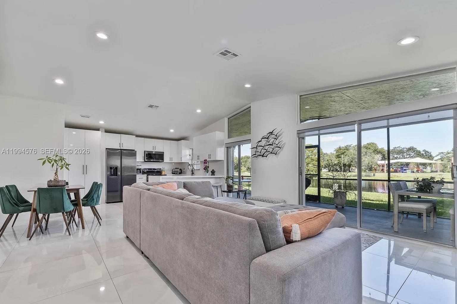 Property photo # 8