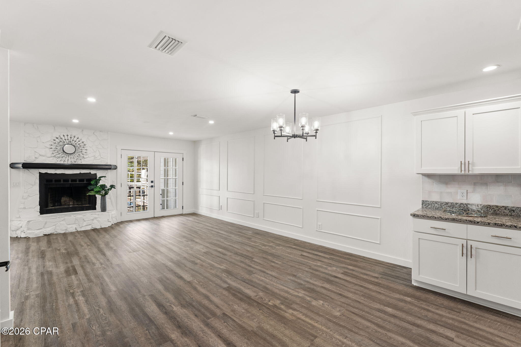 Image 11 For 1211 Capri Drive