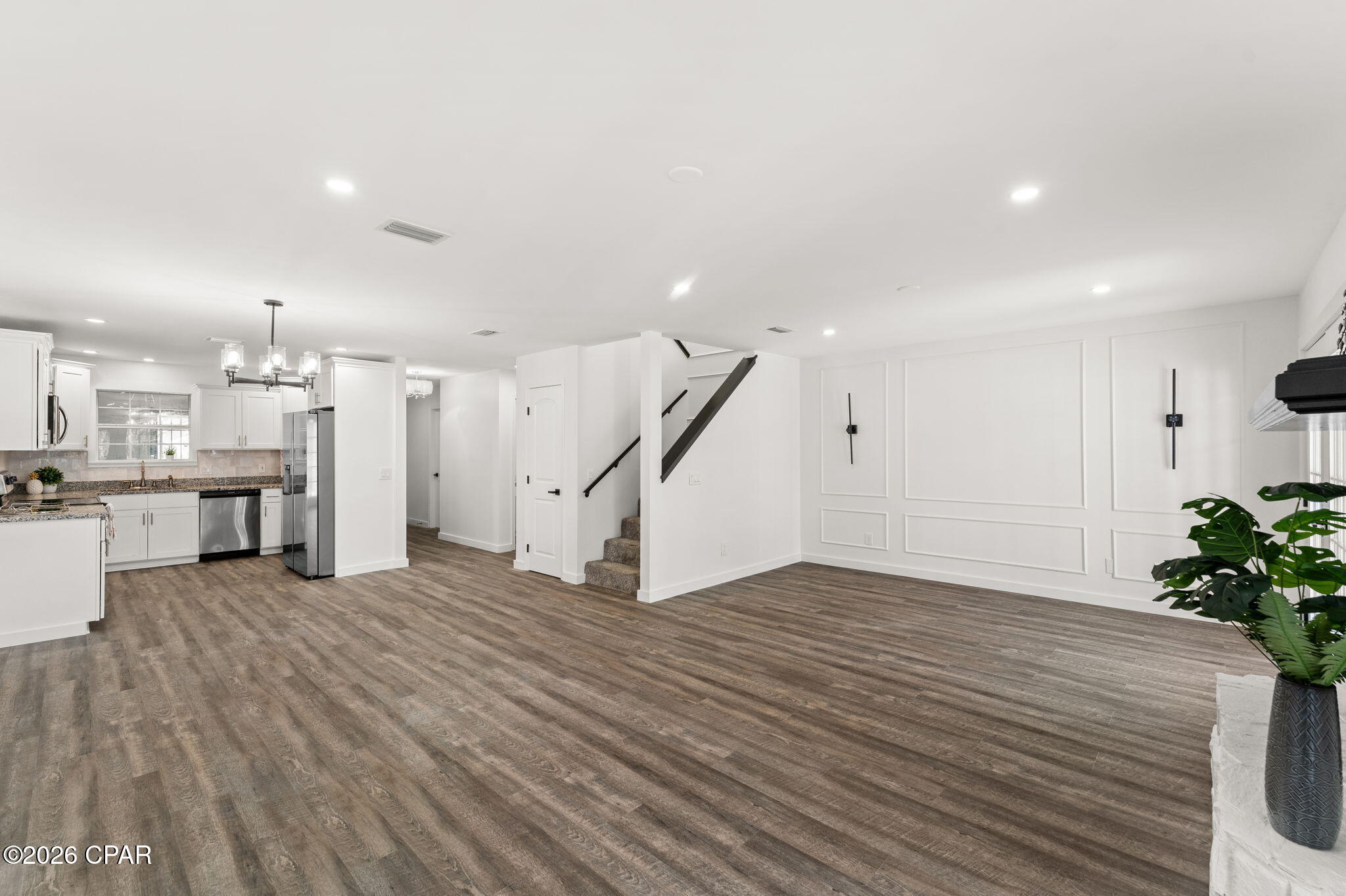 Image 13 For 1211 Capri Drive