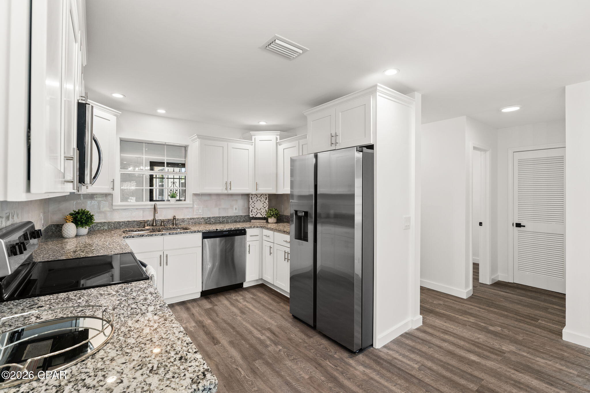 Image 16 For 1211 Capri Drive