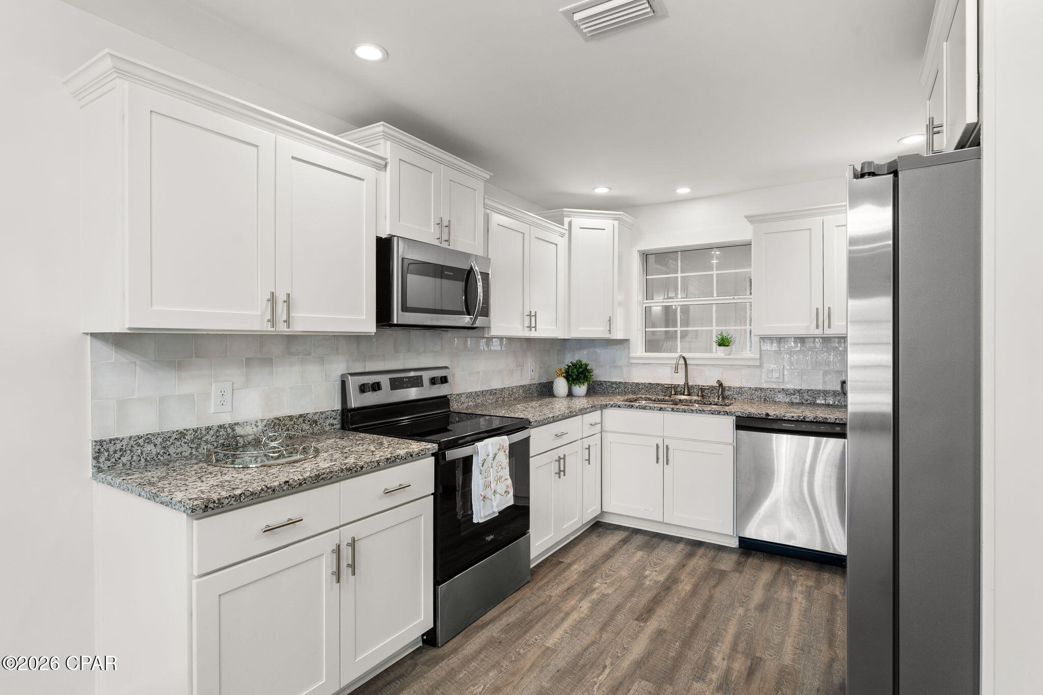 Image 18 For 1211 Capri Drive