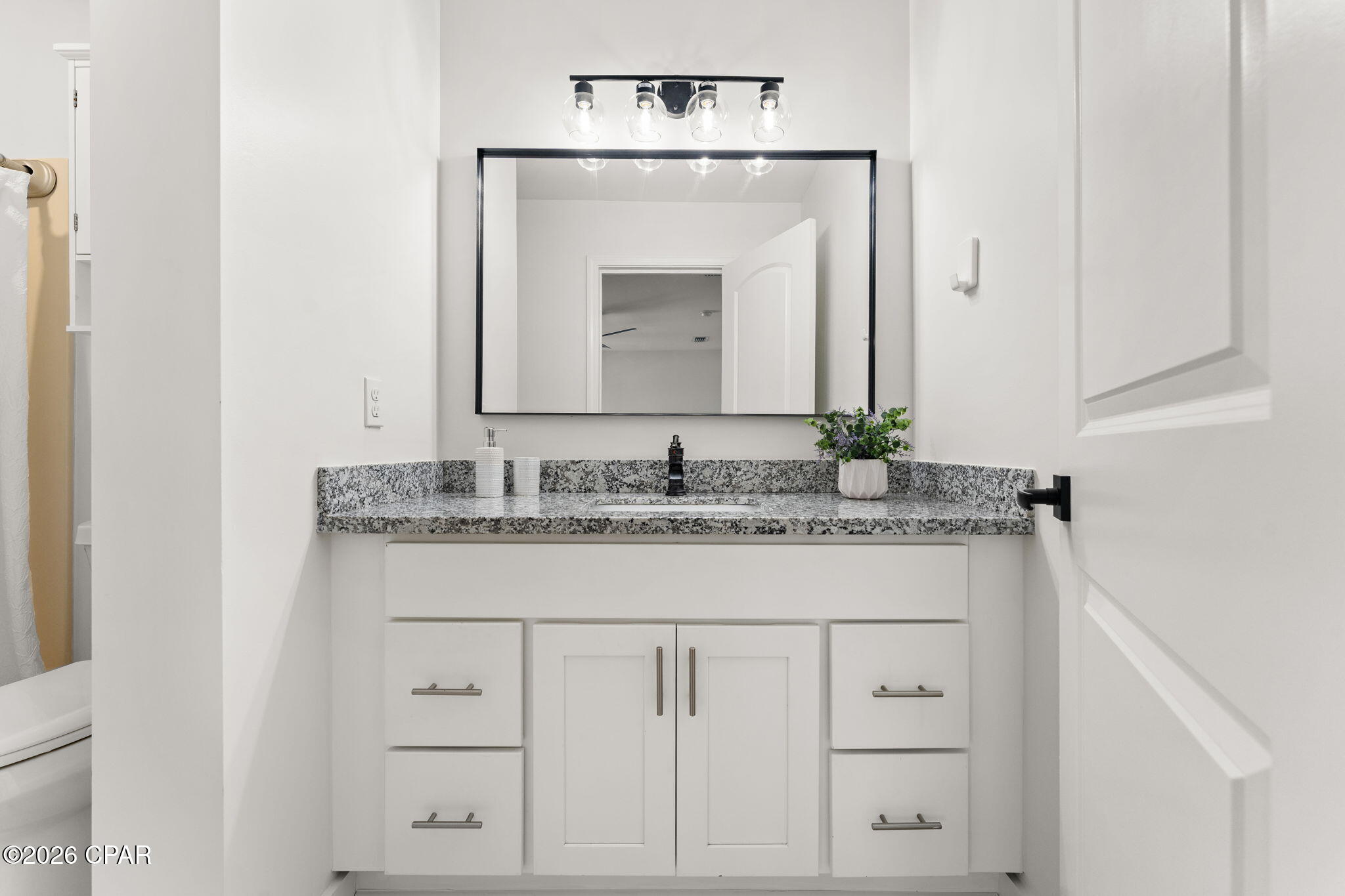 Image 28 For 1211 Capri Drive