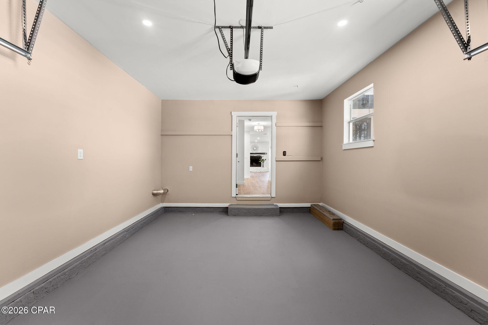 Image 31 For 1211 Capri Drive