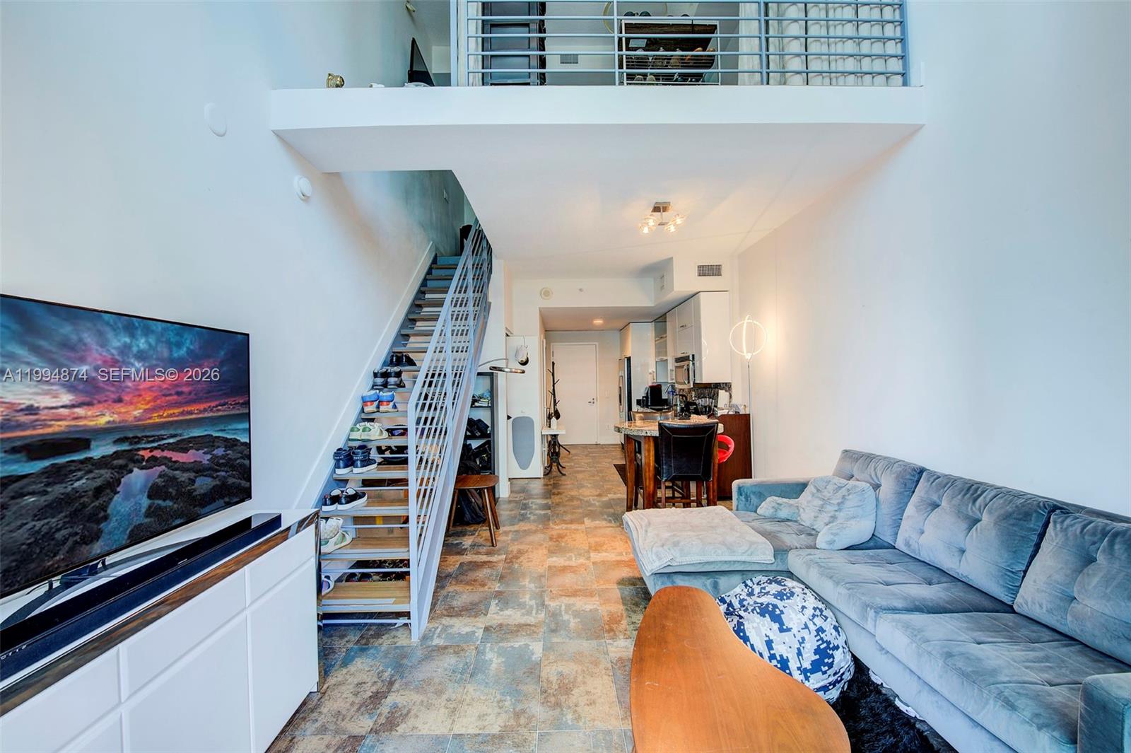 Apartamento para Alugar em Miami, FL