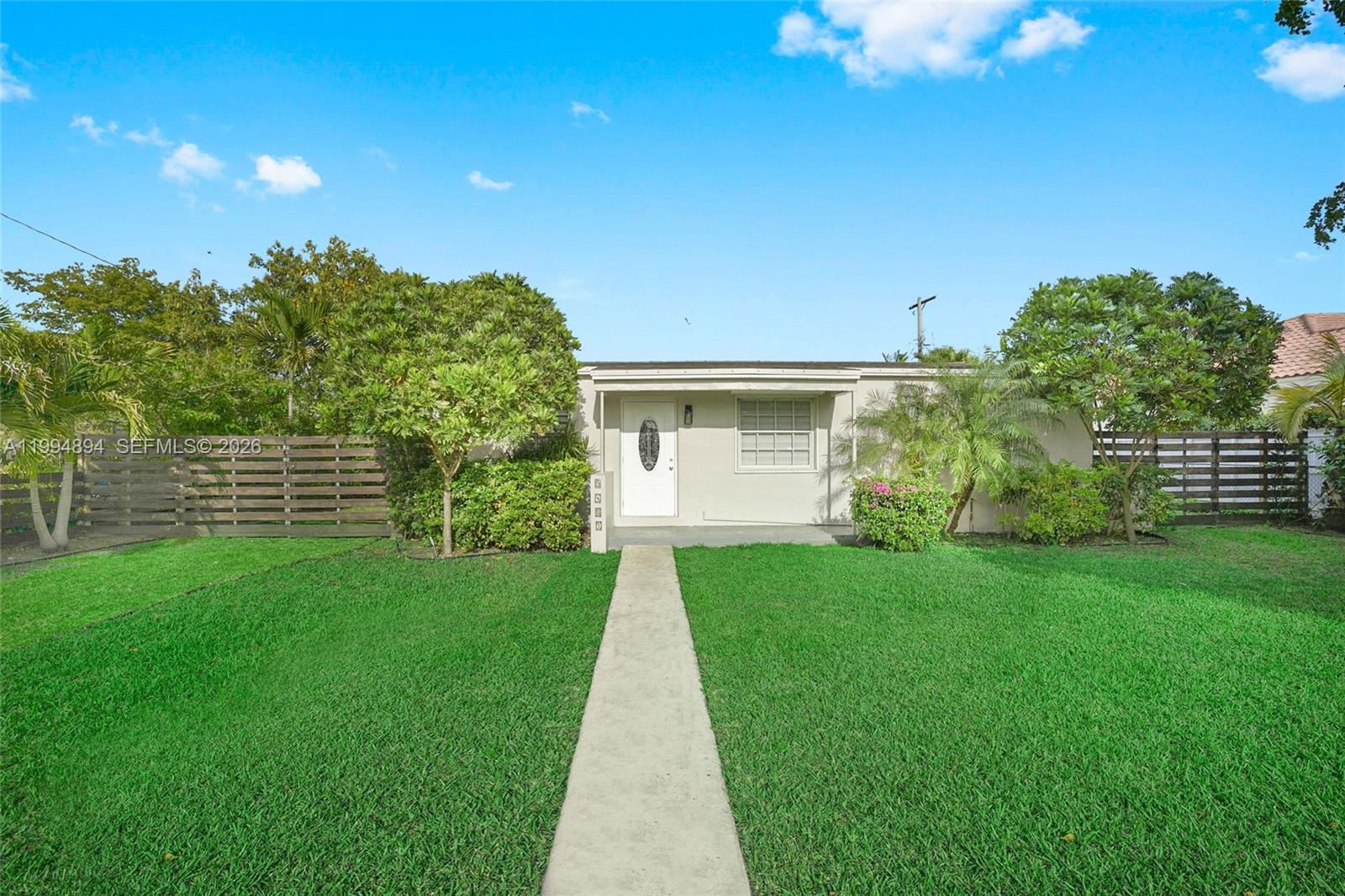 Tropical Estates 1St Addn