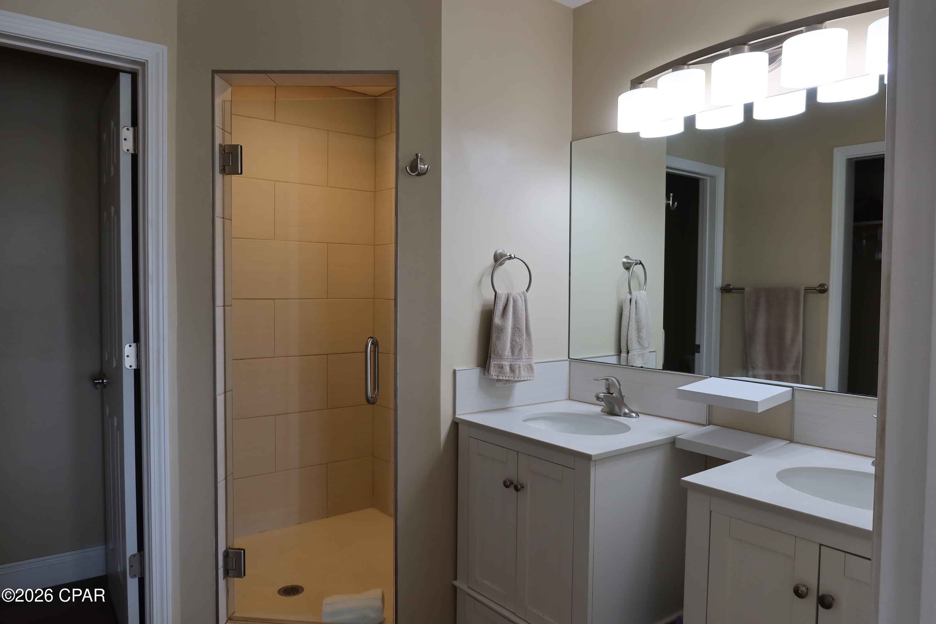 Image 12 For 118 38th Street 5