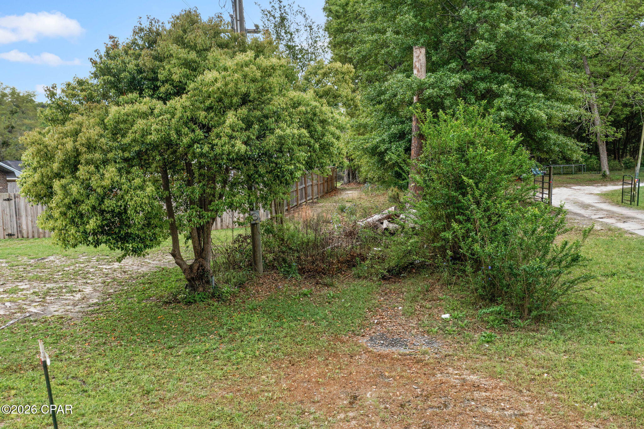 Homes for sale in Graceville, FL | Xxx Hwy 2 (White Ave), Graceville, FL 32440 | MLS# 787898