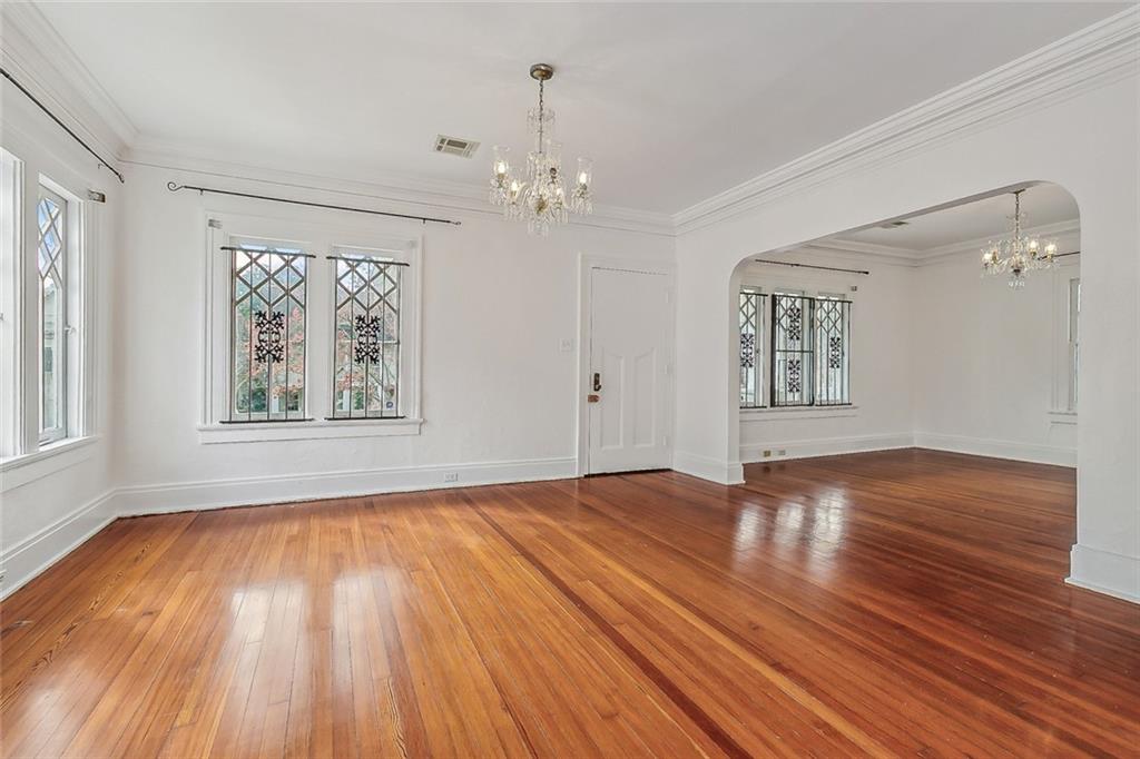 Photo 4 of House for sale at 4423-4425 S Johnson St, New Orleans, LA 70125 | MLS# 2551235 | Listing updated on 2026-09-15