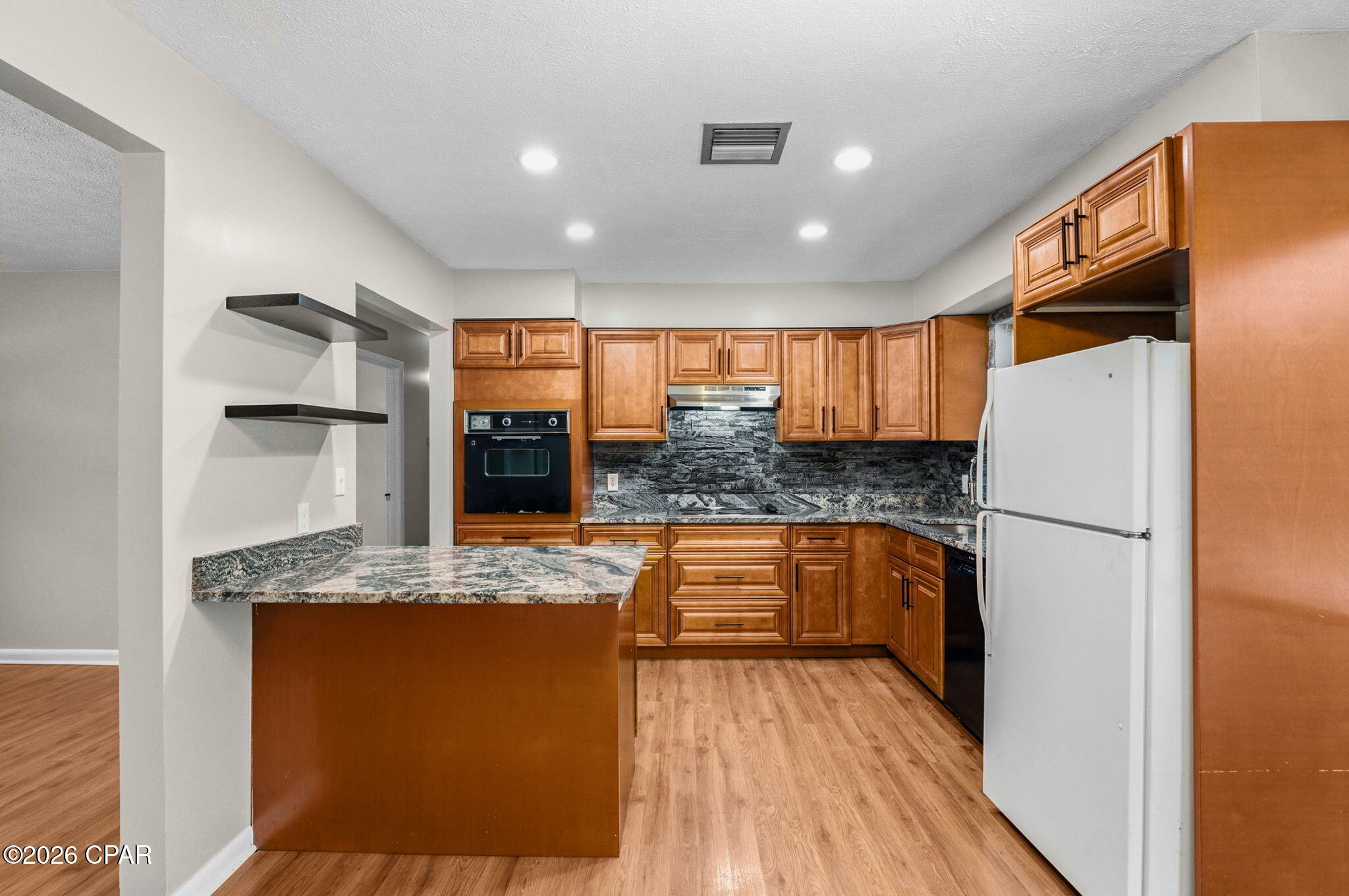 Image 12 For 4570 Cedar Street