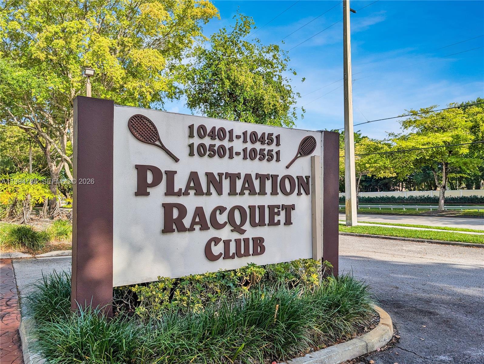 Plantation Racquet Club