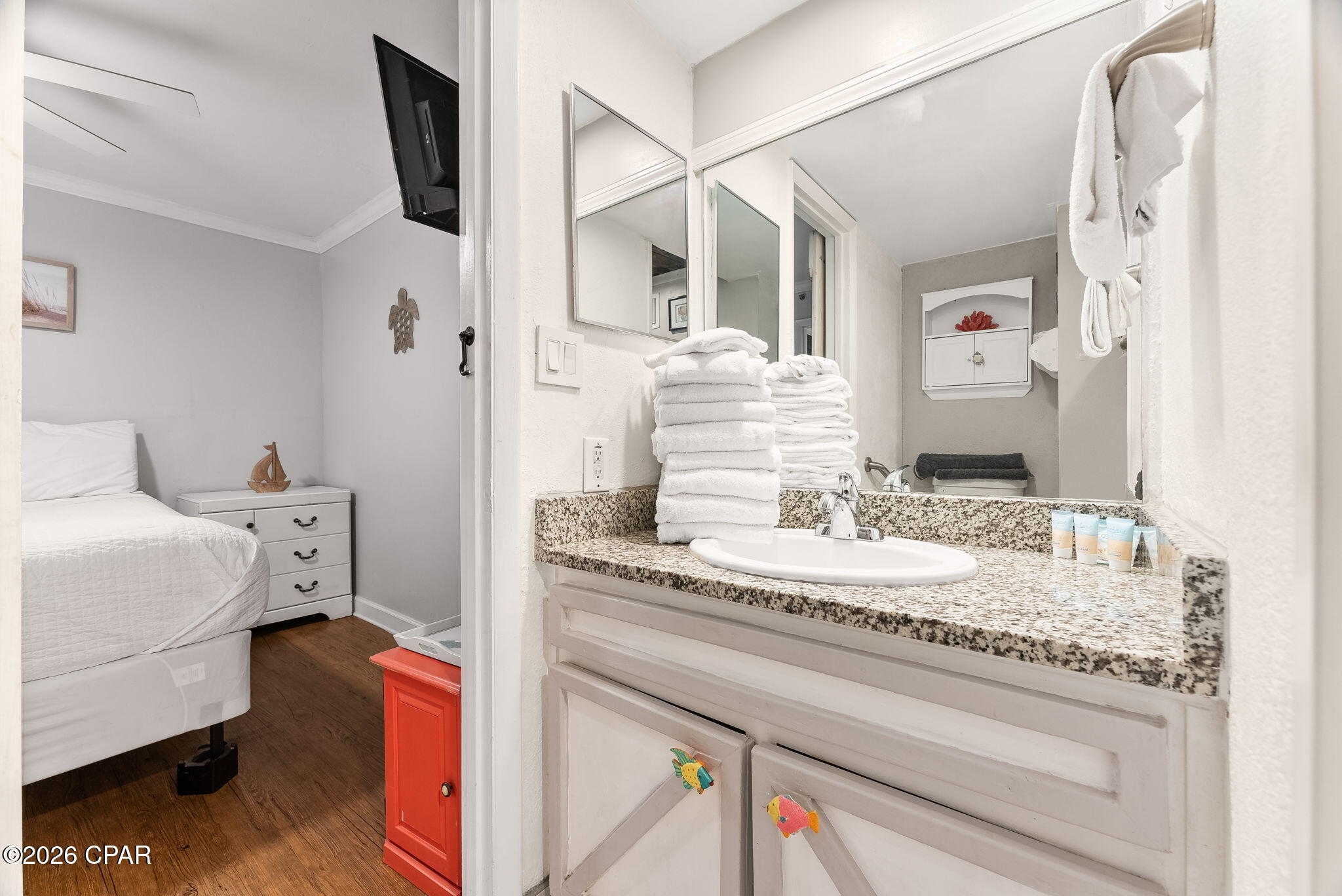 Image 18 For 9850 Thomas Drive 602w