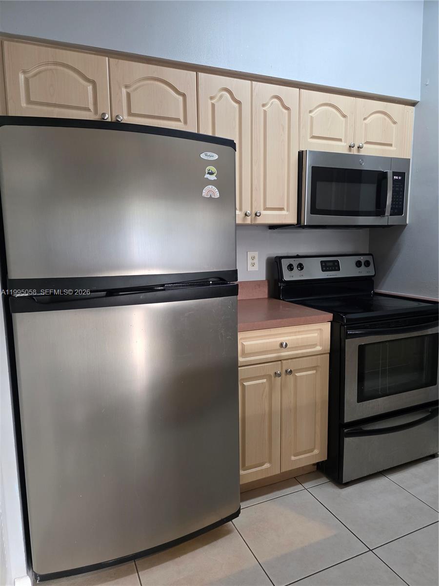 Property photo # 8