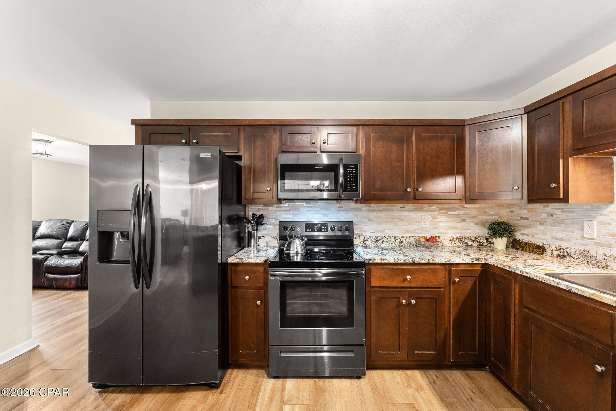 Image 10 For 1117 Colorado Avenue