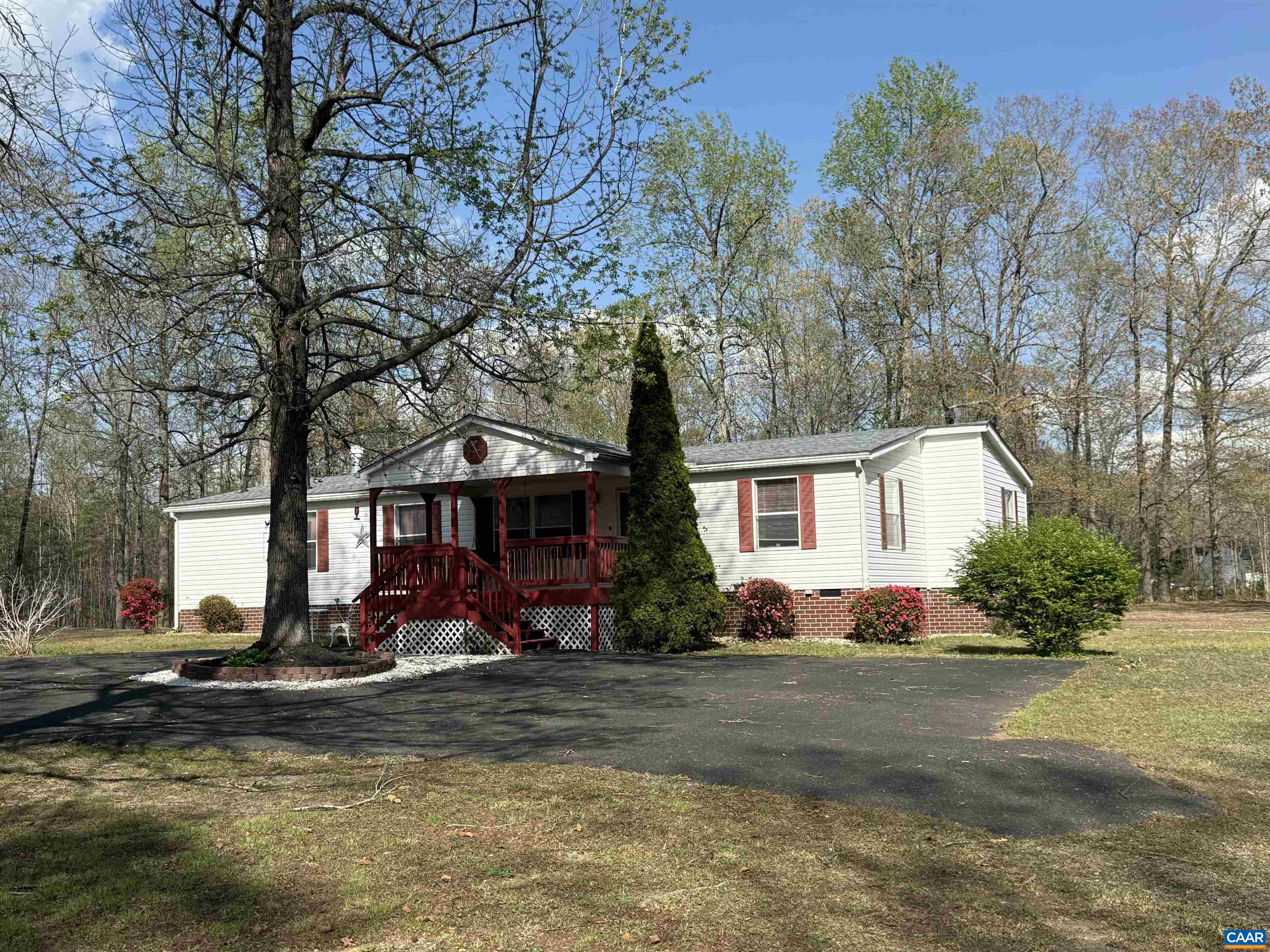 220 CHALKLEVEL RD, Louisa, VA 23093
