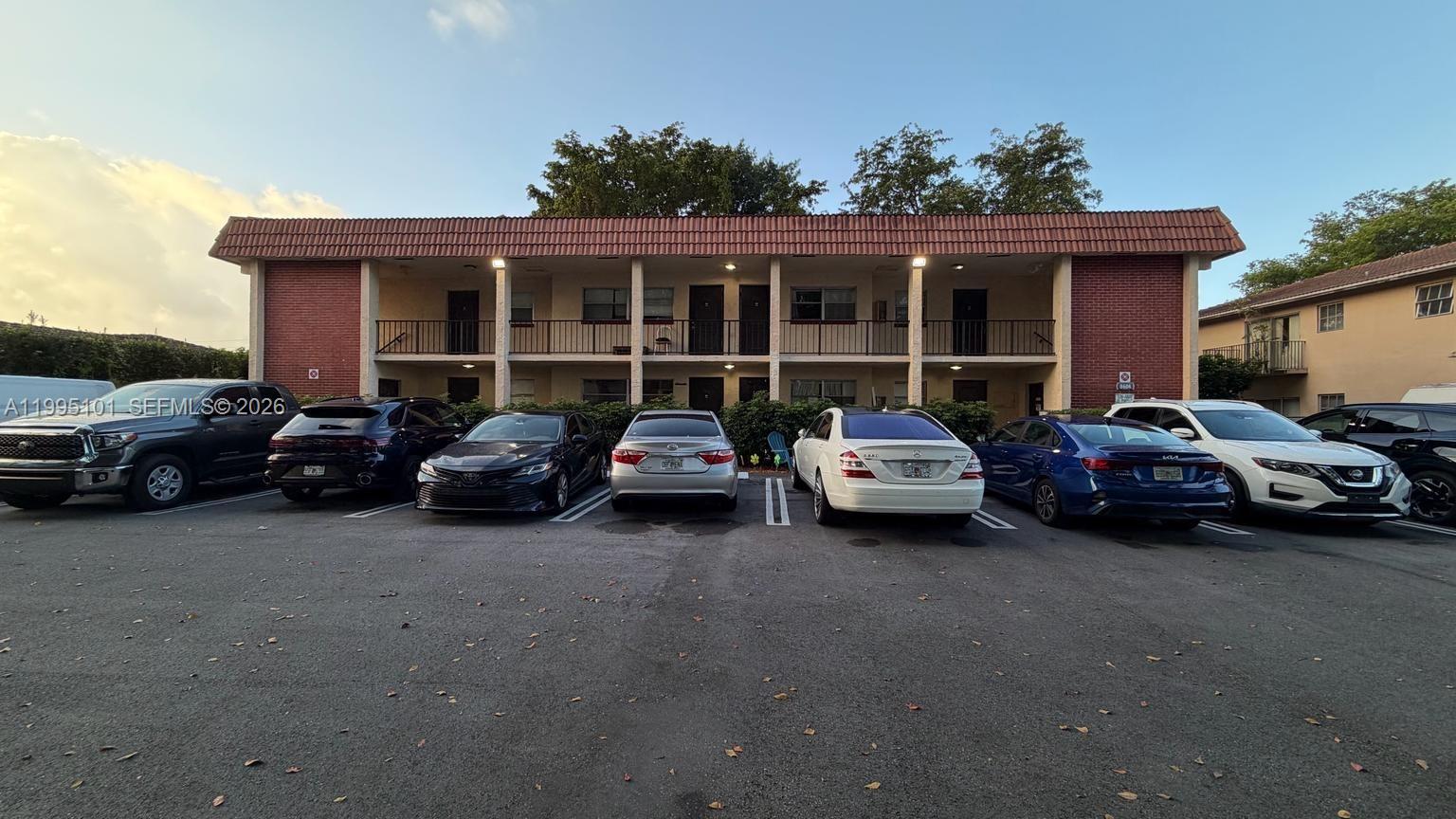 Coral Springs Gardens