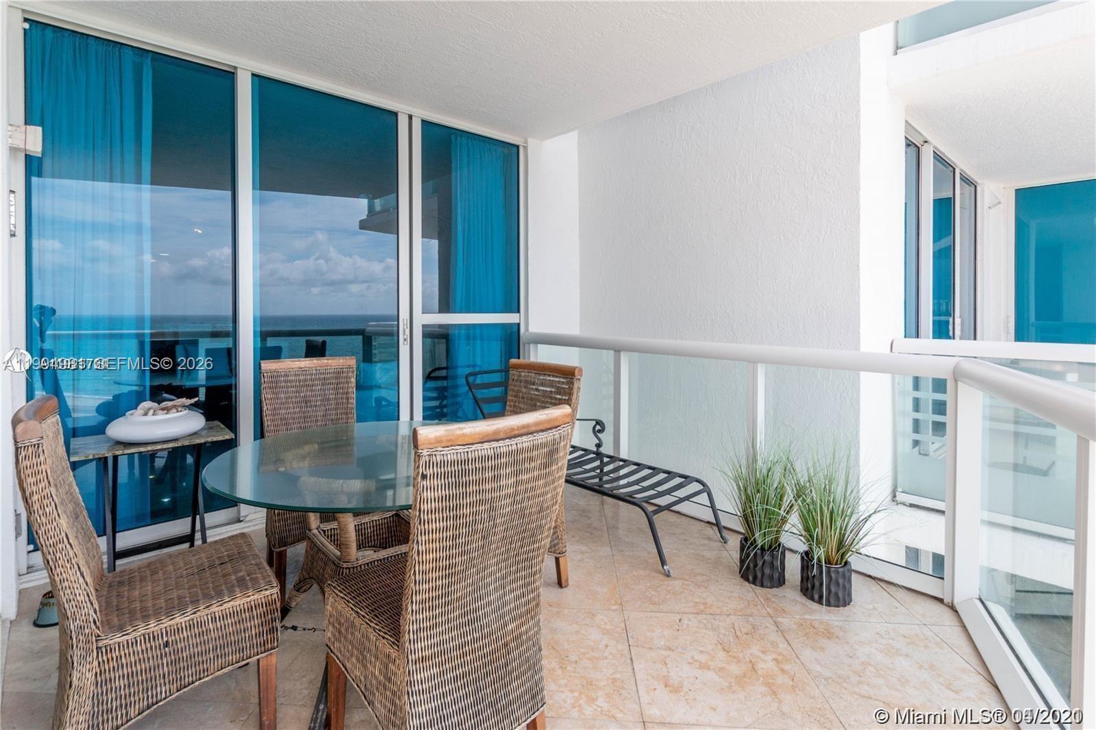 Mosaic On Miami Beach Con