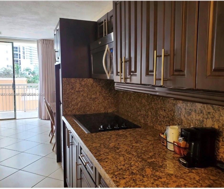 Property photo # 9