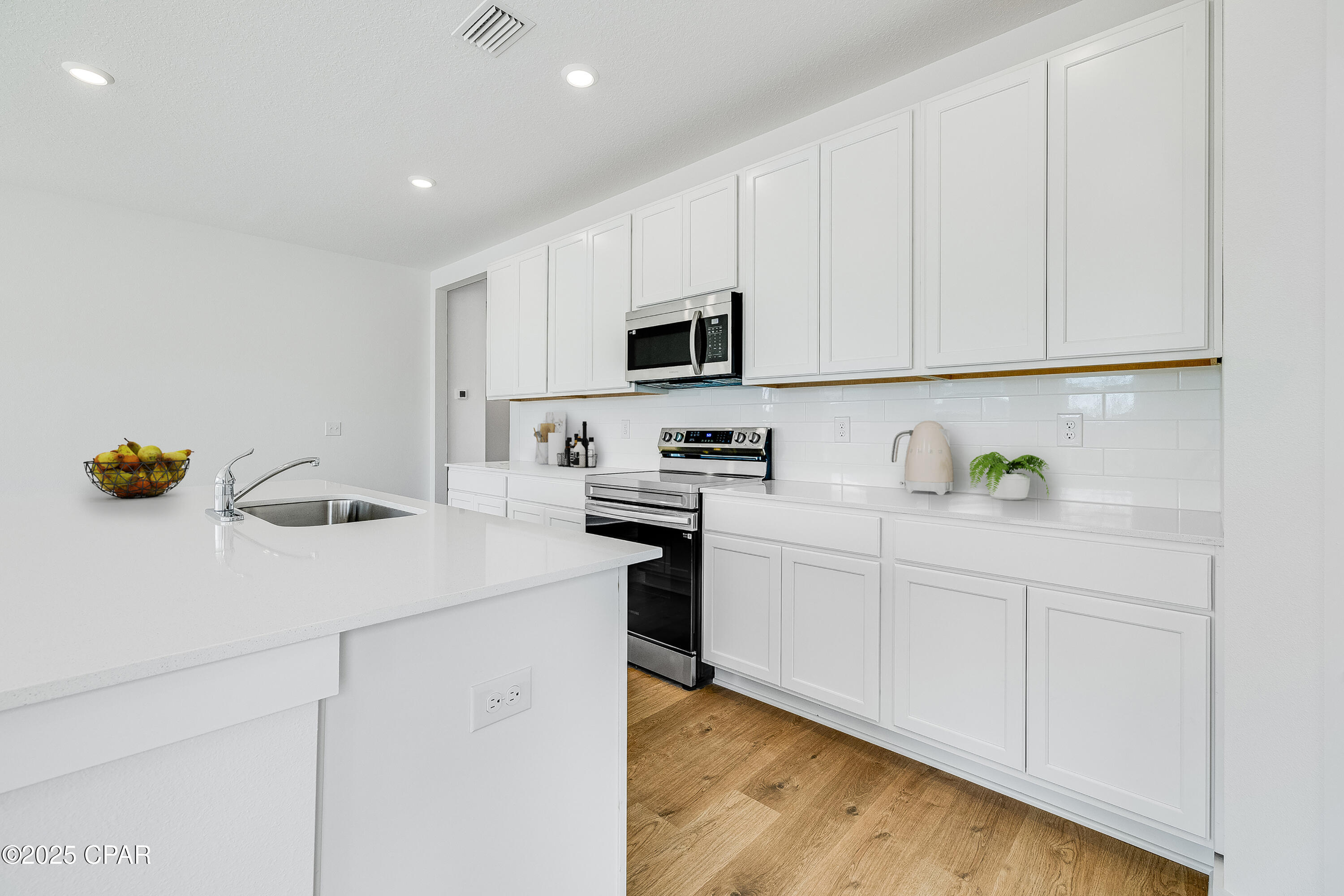 Image 11 For 3933 Alwyn Cashe Avenue 42
