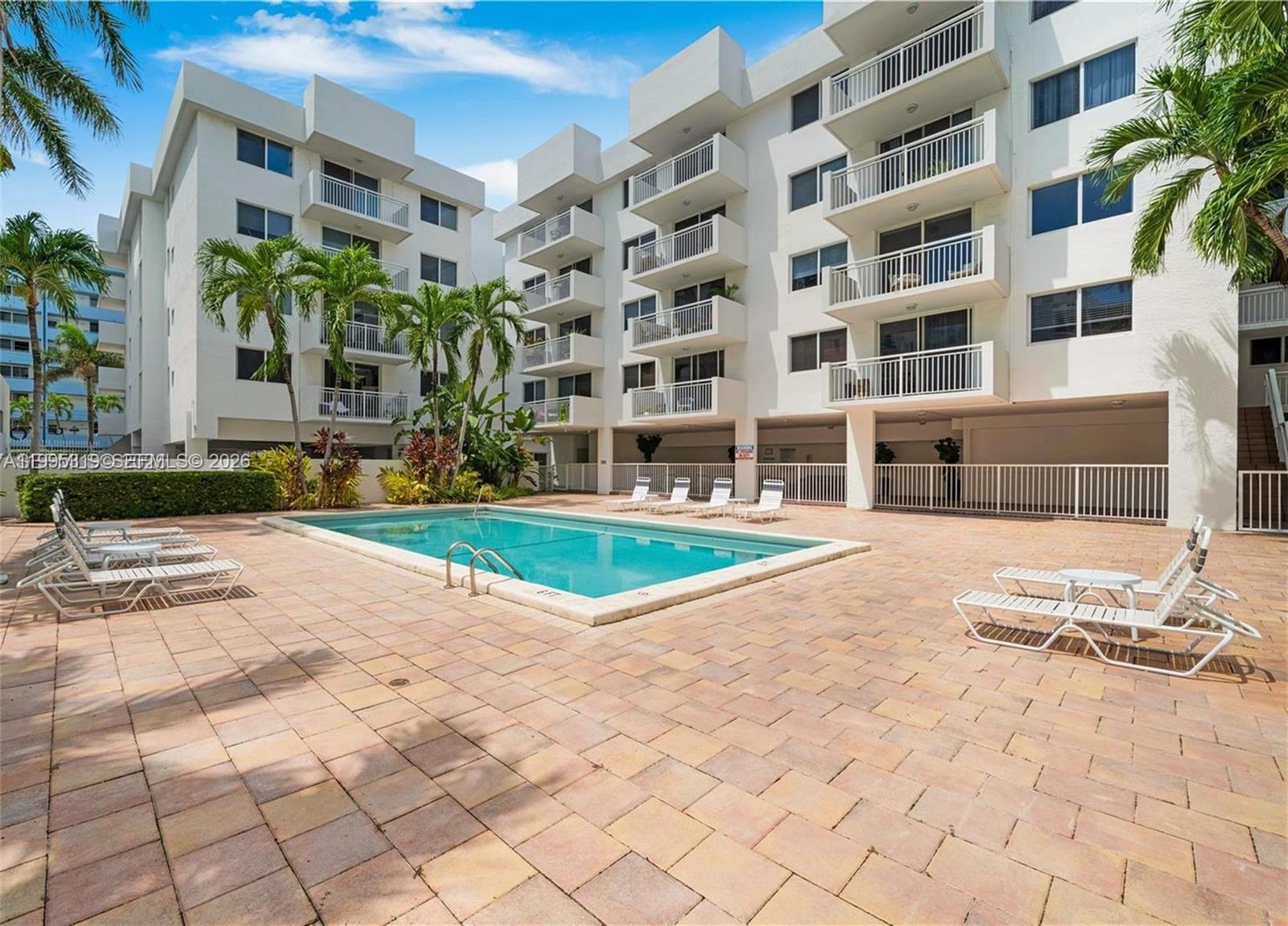 Property photo # 0