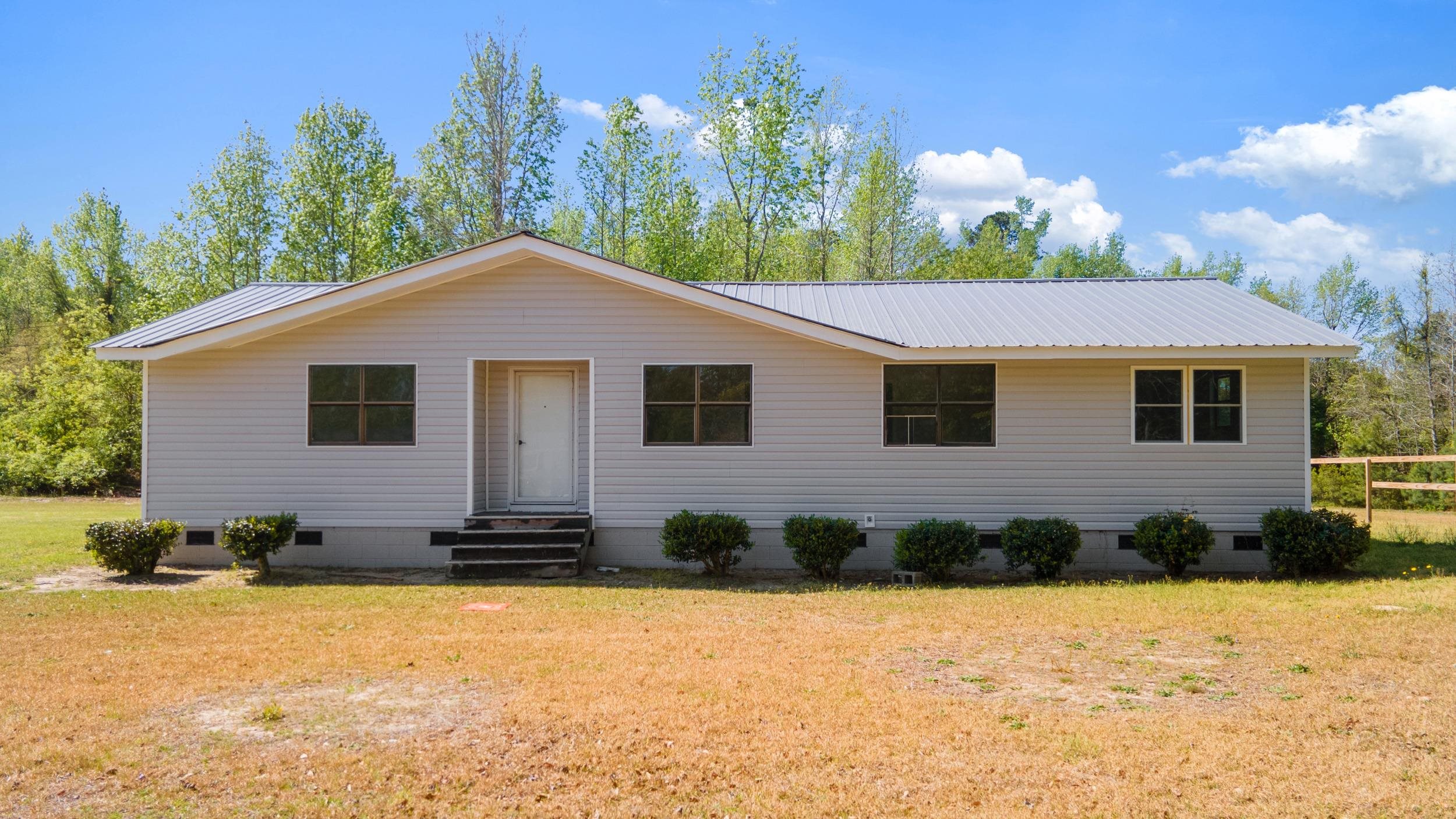 1825 Bluff Rd. Marion, SC 29571