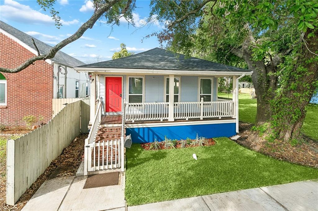Photo 2 of Single family home for sale at 9012 Hickory St, New Orleans, LA 70118 | MLS# 2551217 | Listing updated on 2026-09-08