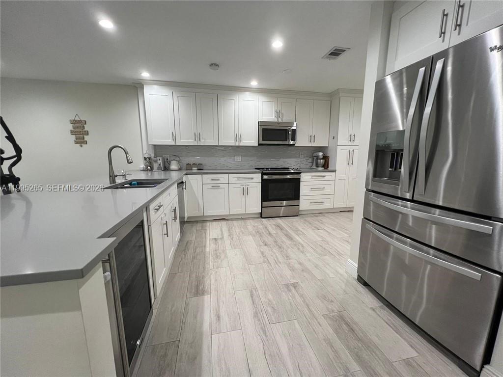 Property photo # 2