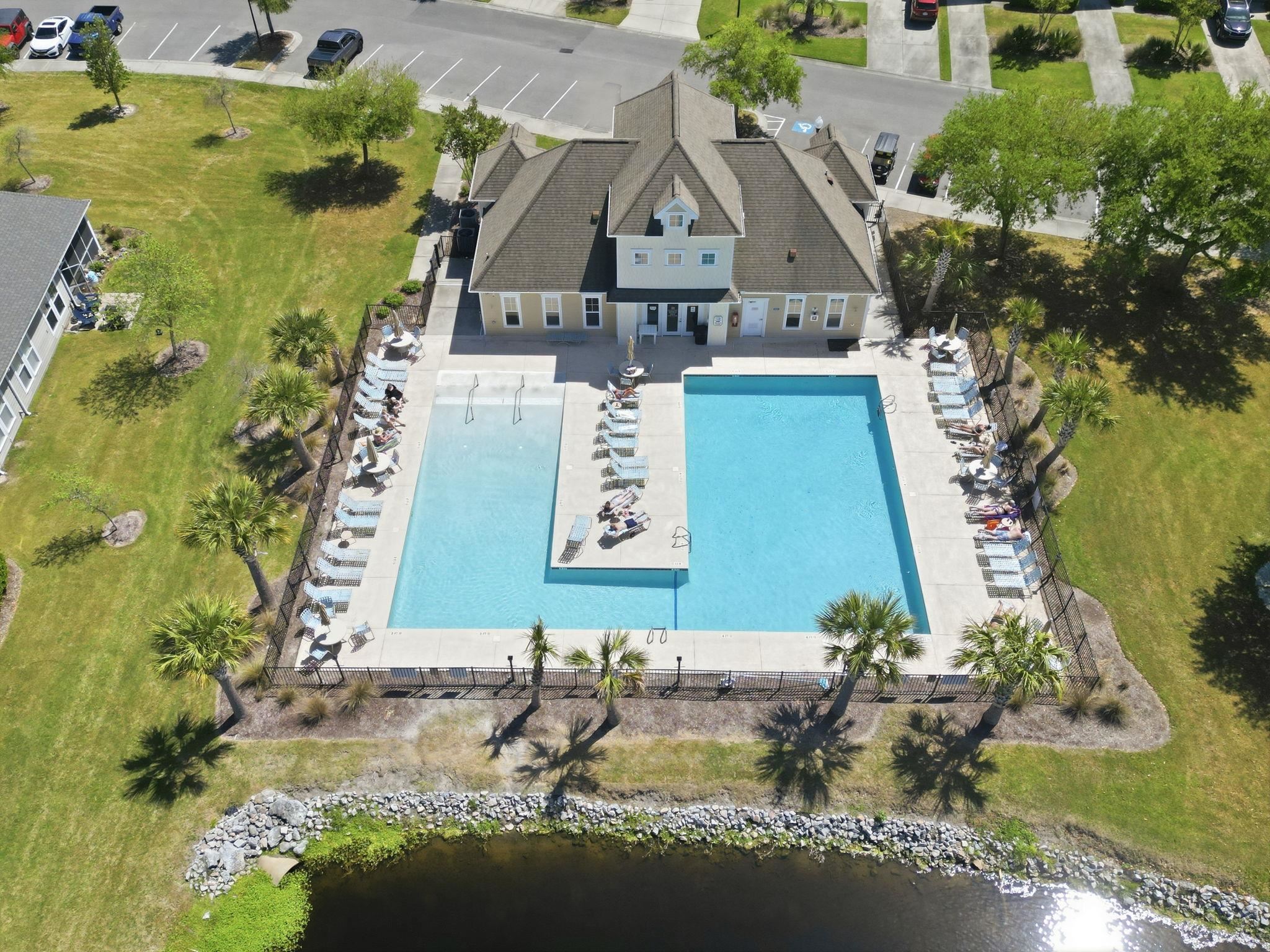 2608915 | Photo 40