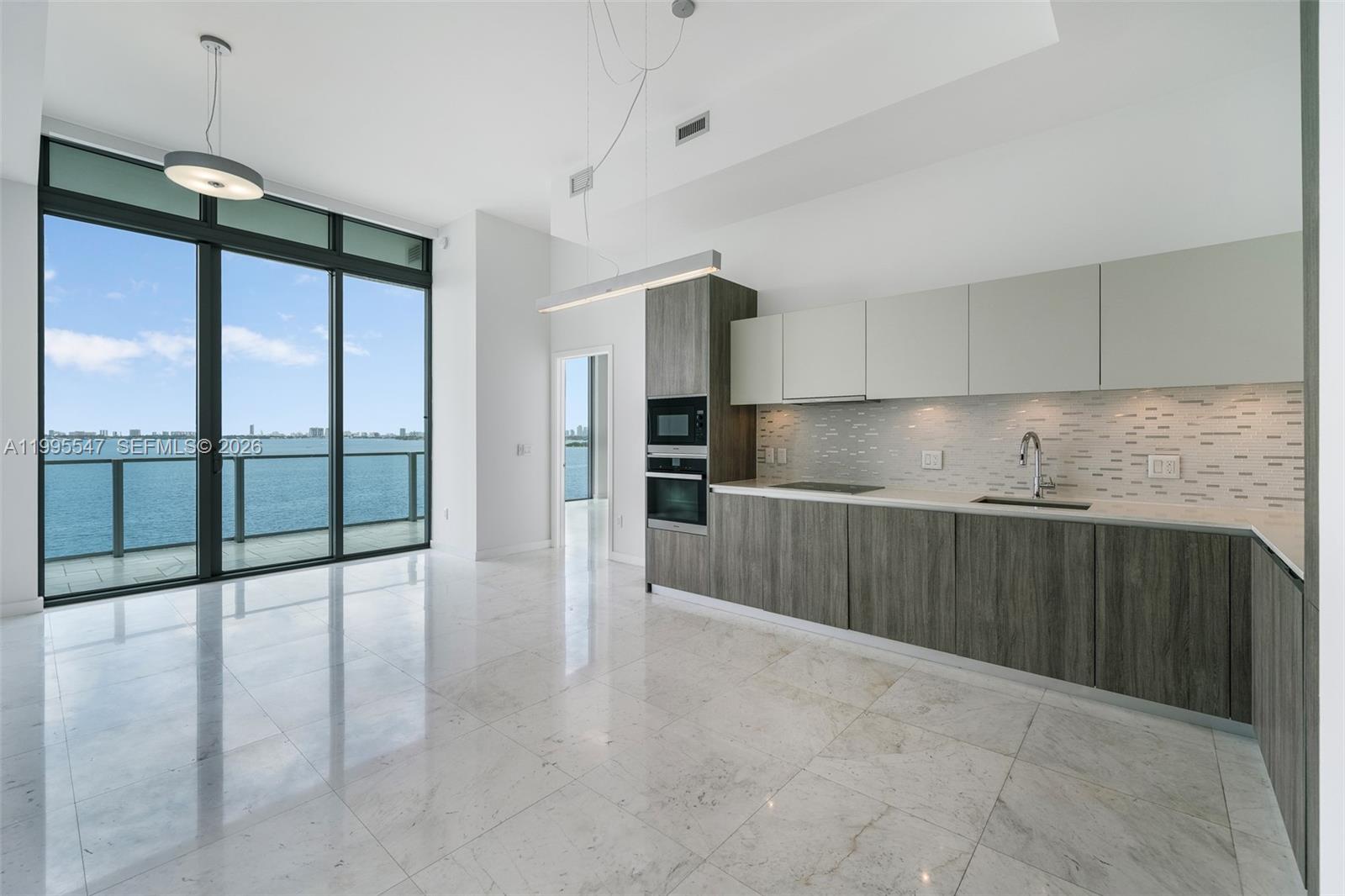 Condo for Rent in Miami, FL